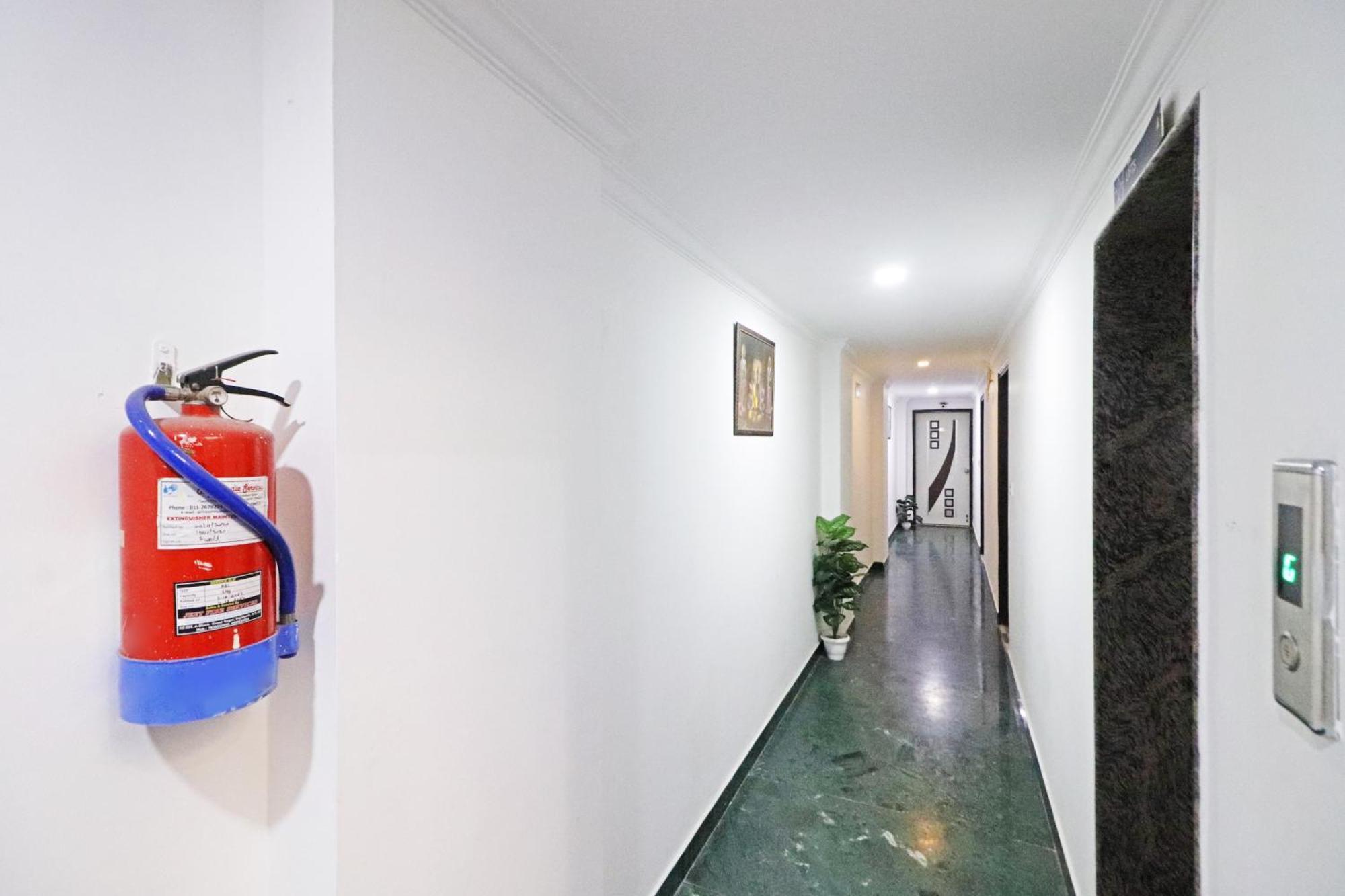 Clink Airport House -new Delhi Hotel Nova Deli