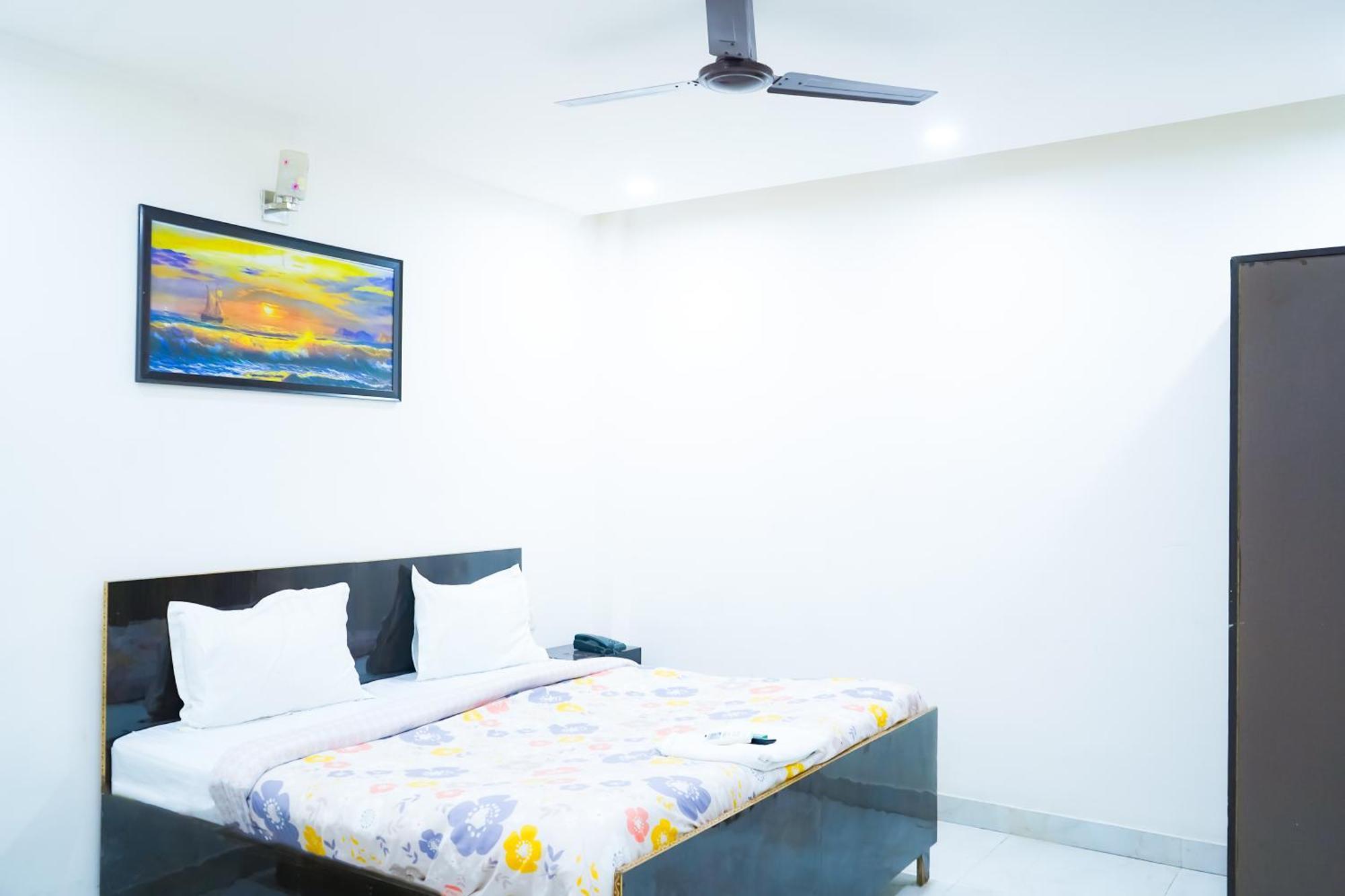 Tom International - Near Nizamuddin Railway Station New Delhi