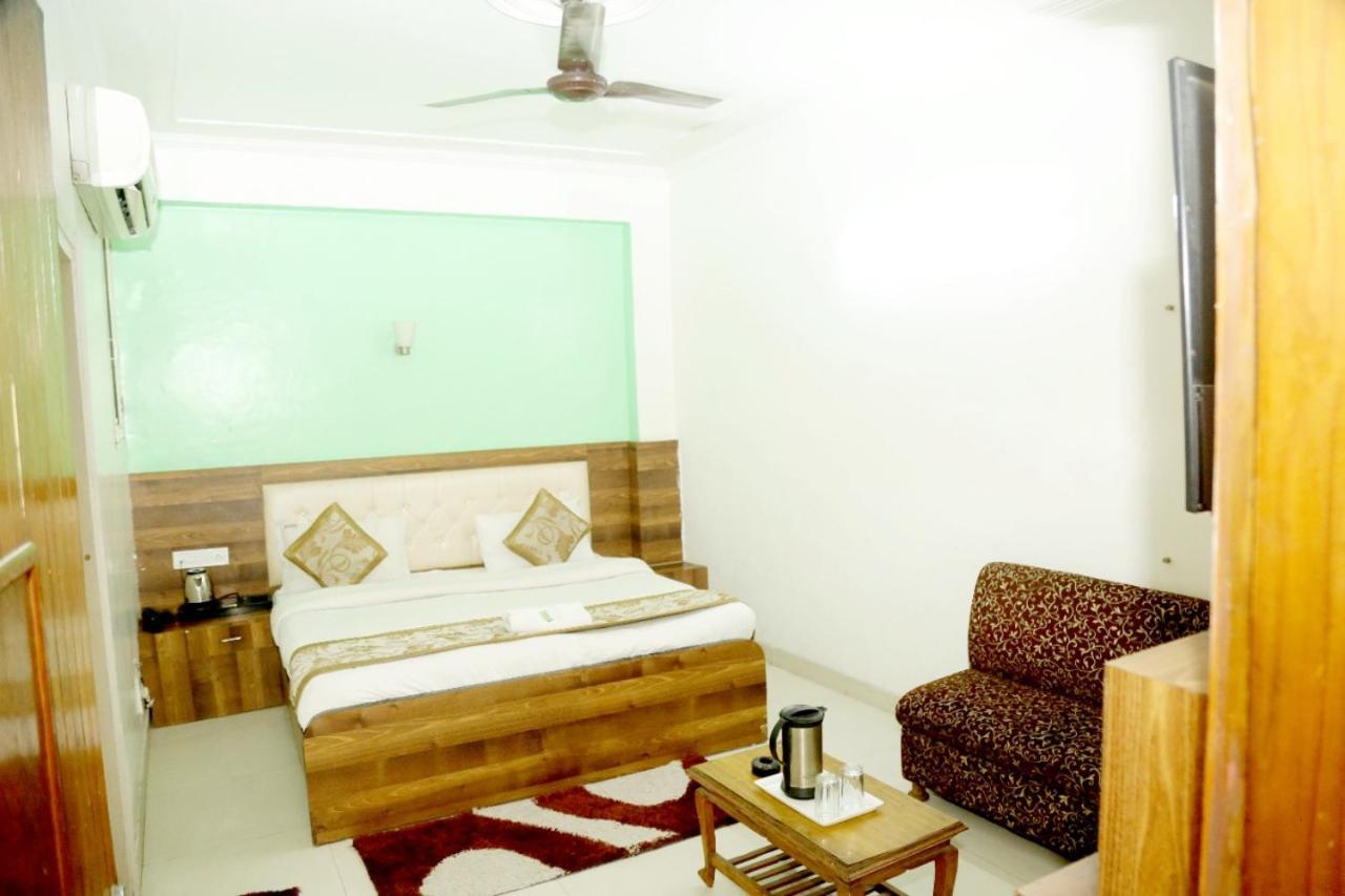 Fabhotel India International Near Railway Station Hotel Nova Deli