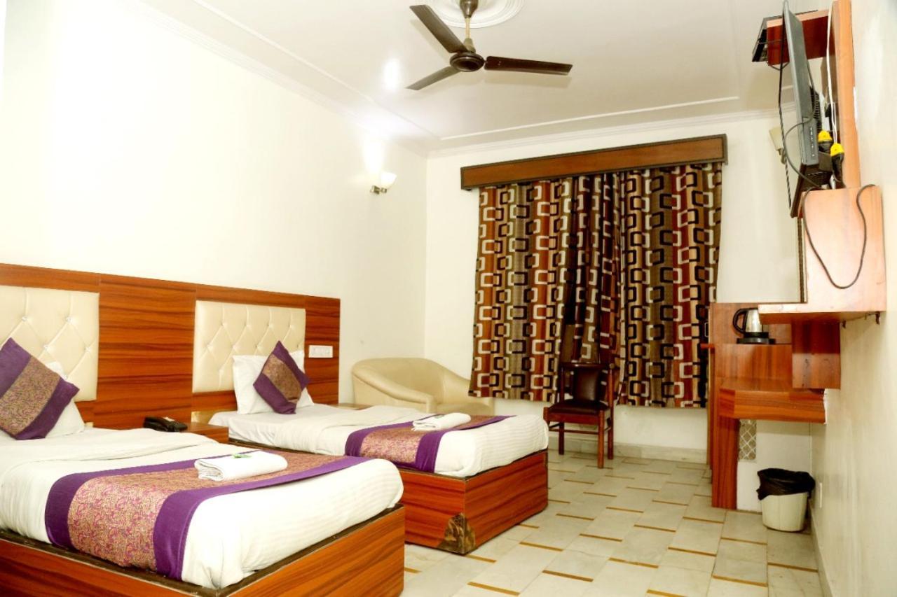 Fabhotel India International Near Railway Station 3*
