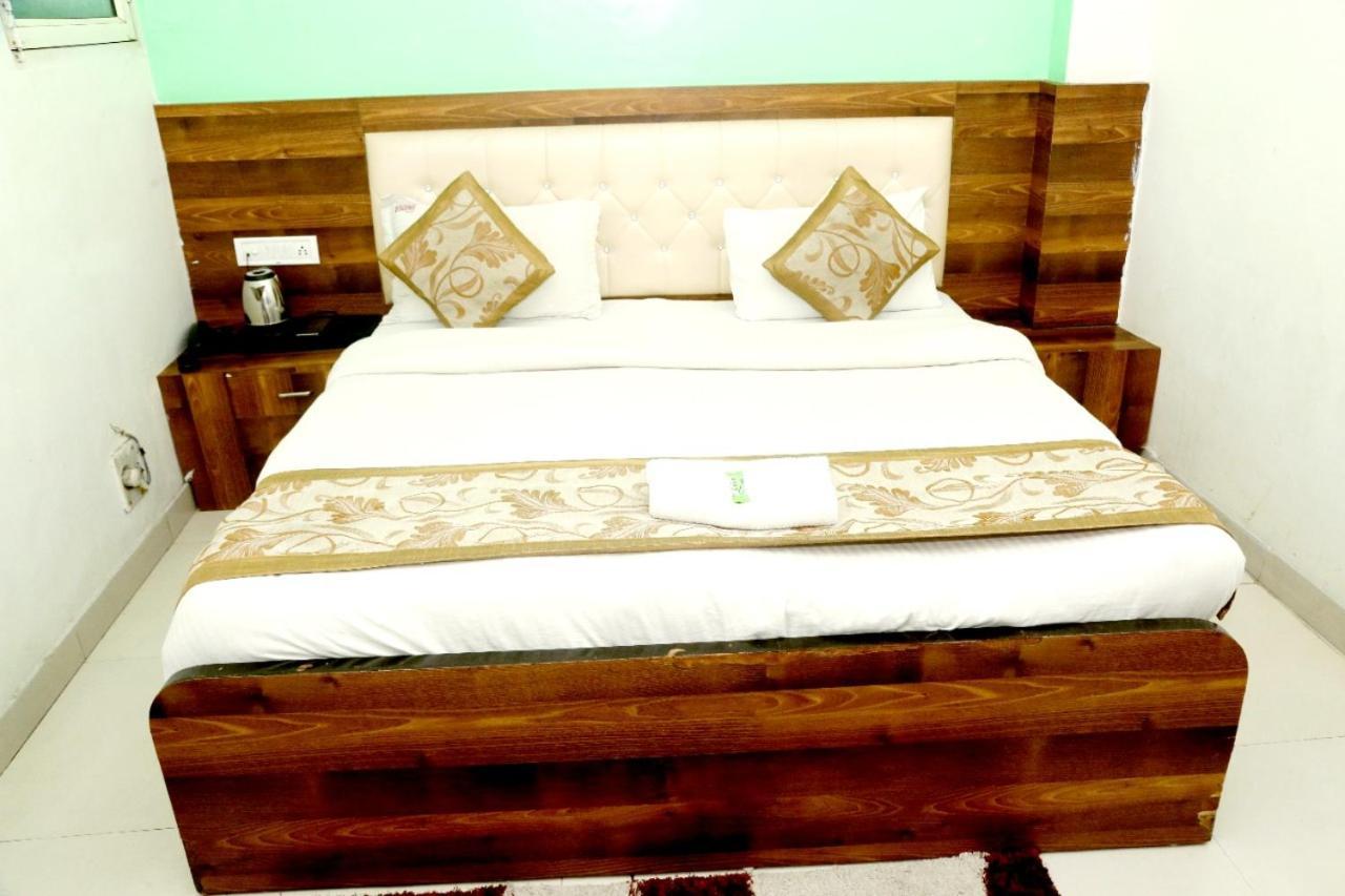 Hotel Fabhotel India International Near Railway Station Nova Deli