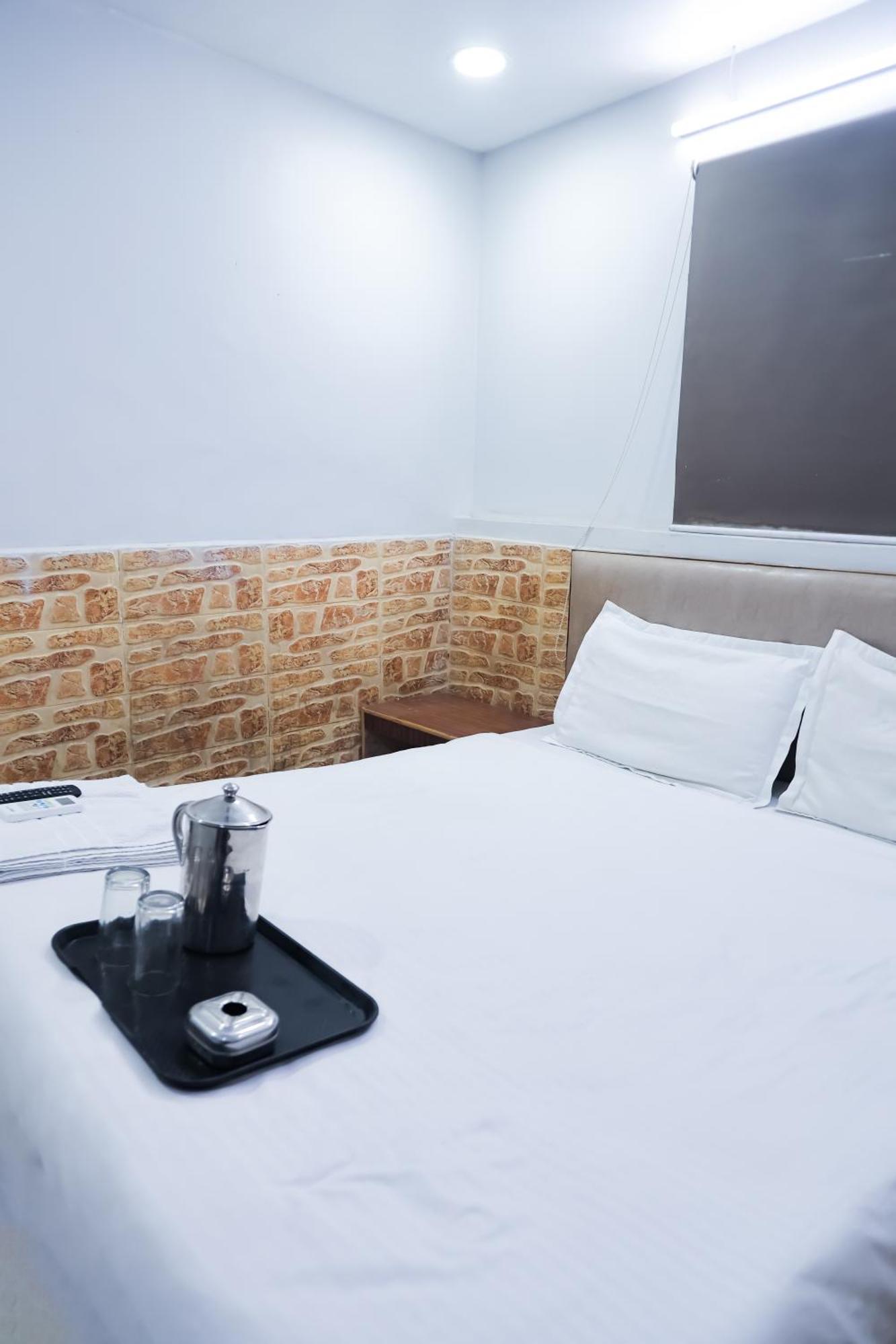 Mannat - Laxmi Nagar Hotel 3*