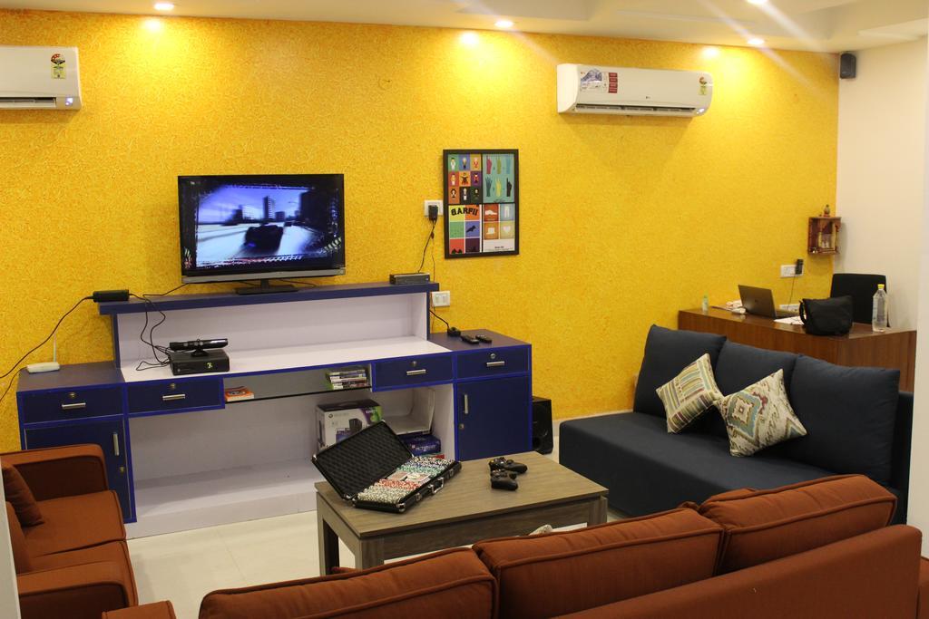 Joey's Delhi - 20 Mins From Railway Station *