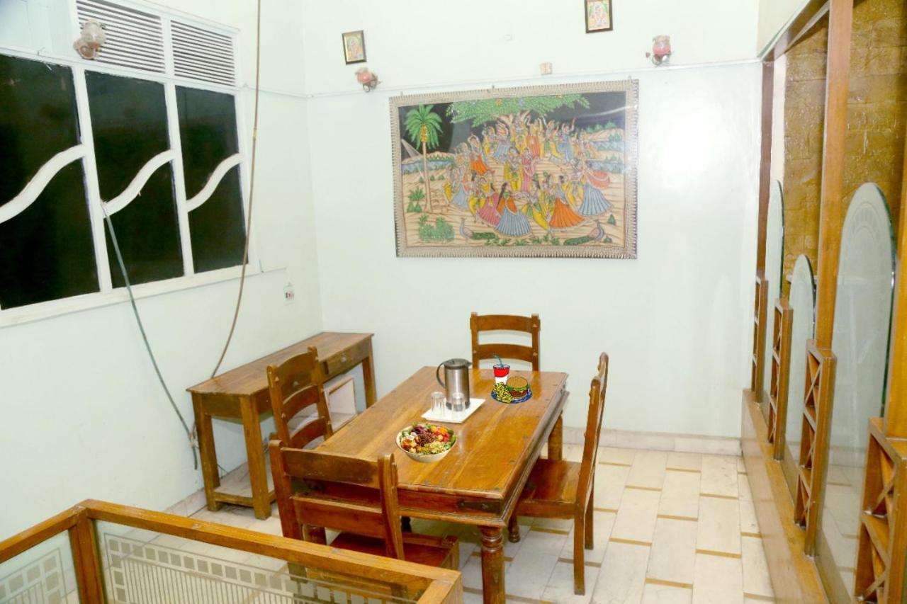 Hotel Fabhotel India International Near Railway Station 3*