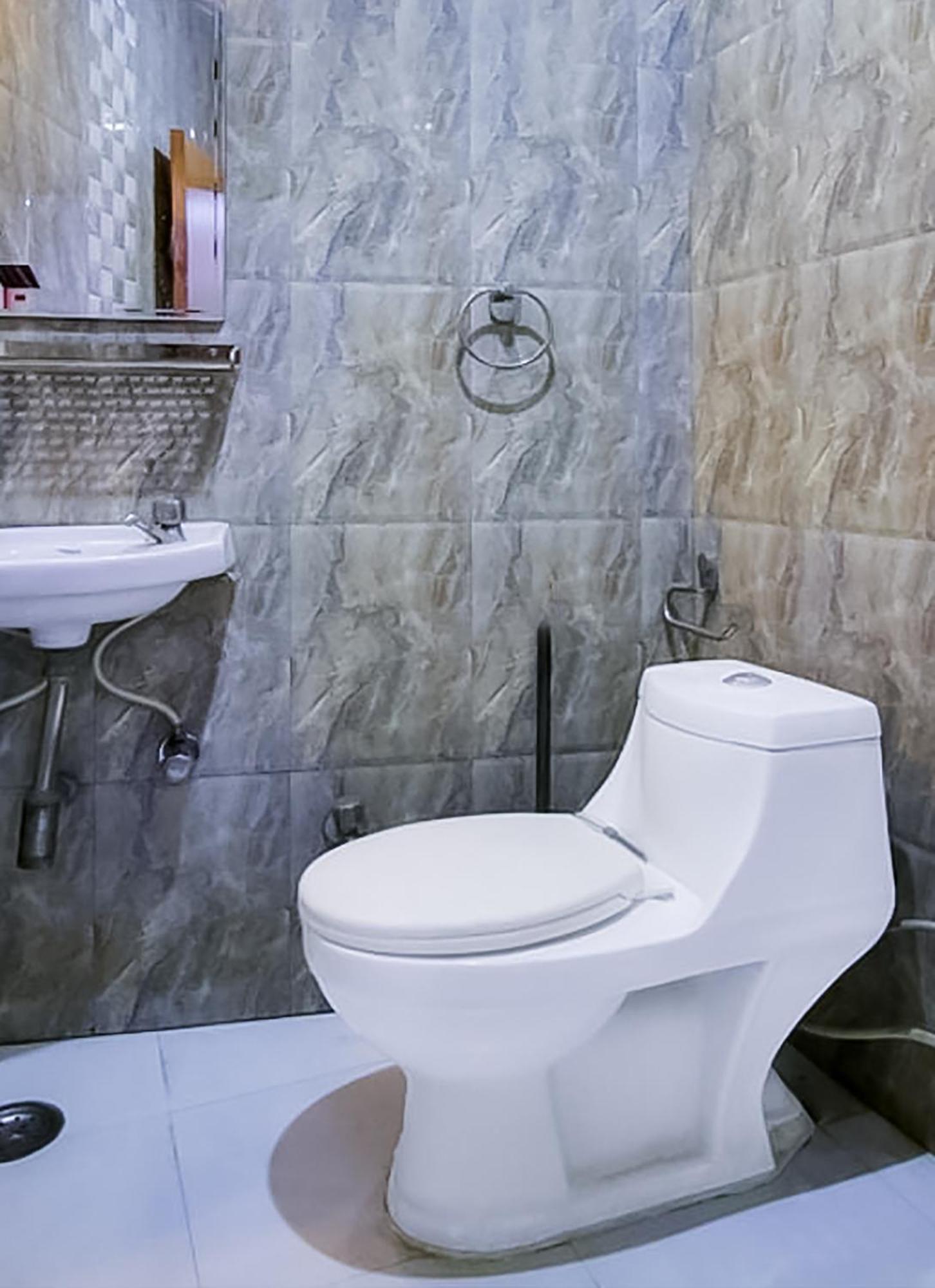Mannat - Laxmi Nagar Hotel New Delhi