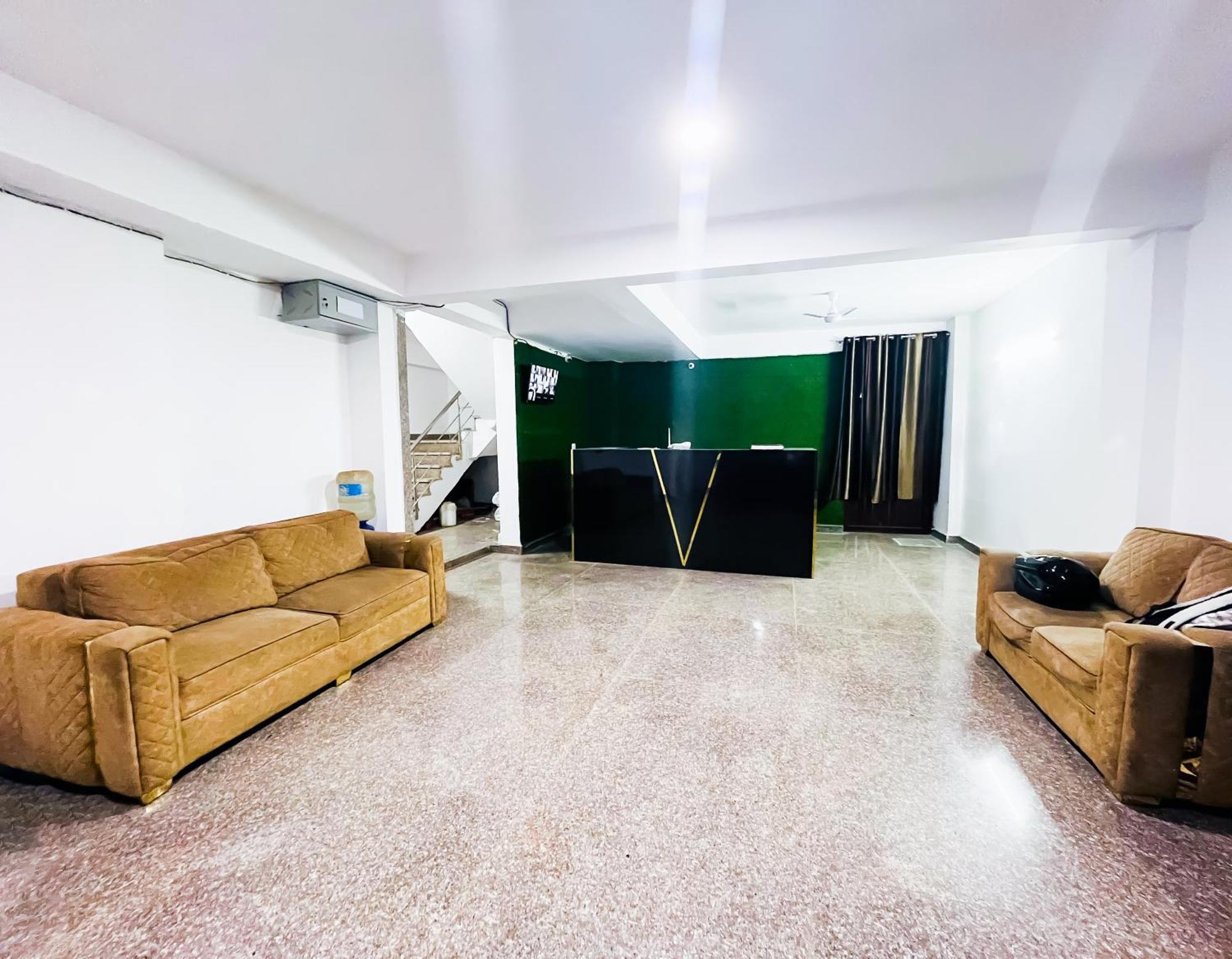 Hotel Purple 24 Seven -malviya Nagar New Delhi