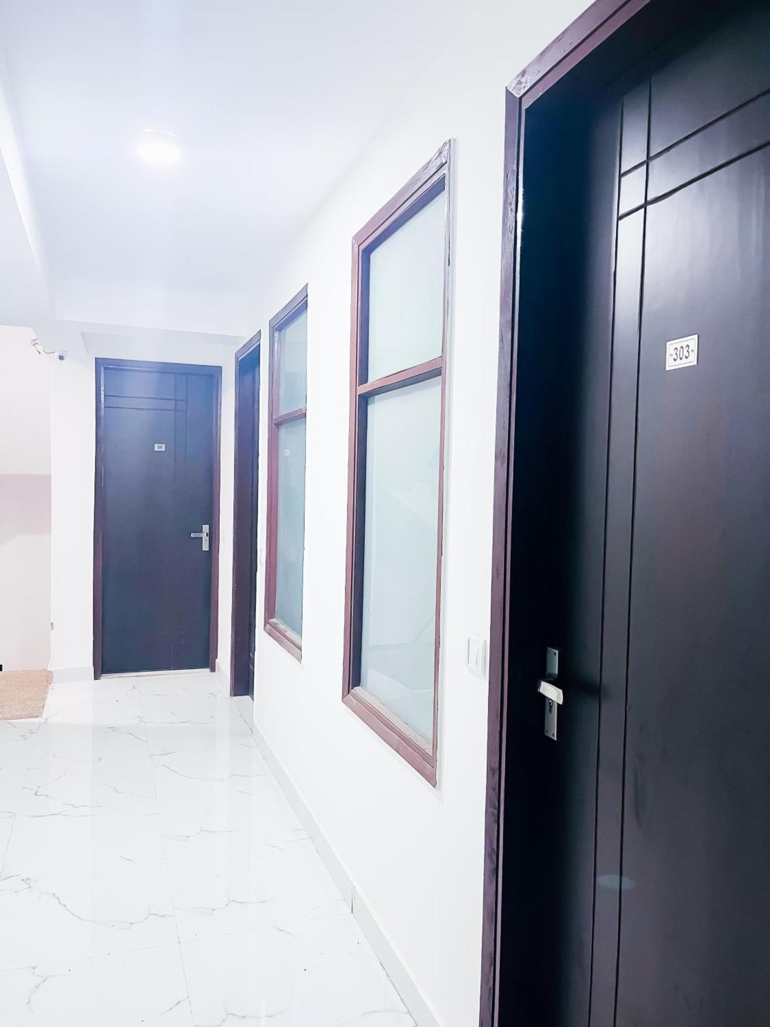 Hotel Purple 24 Seven -malviya Nagar 3*
