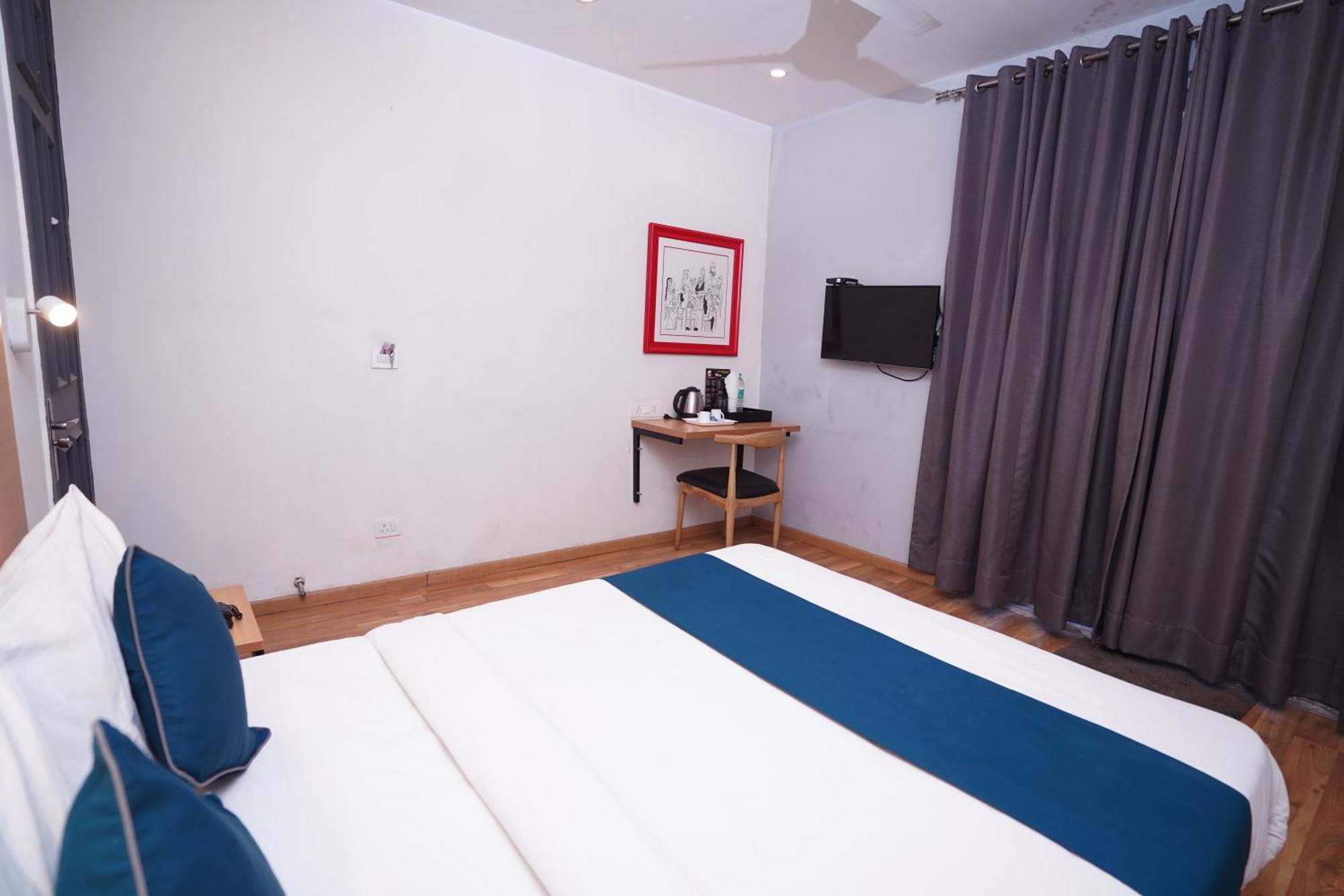 Mira Residency- Outer Ring Road, Paschim Vihar Nova Deli