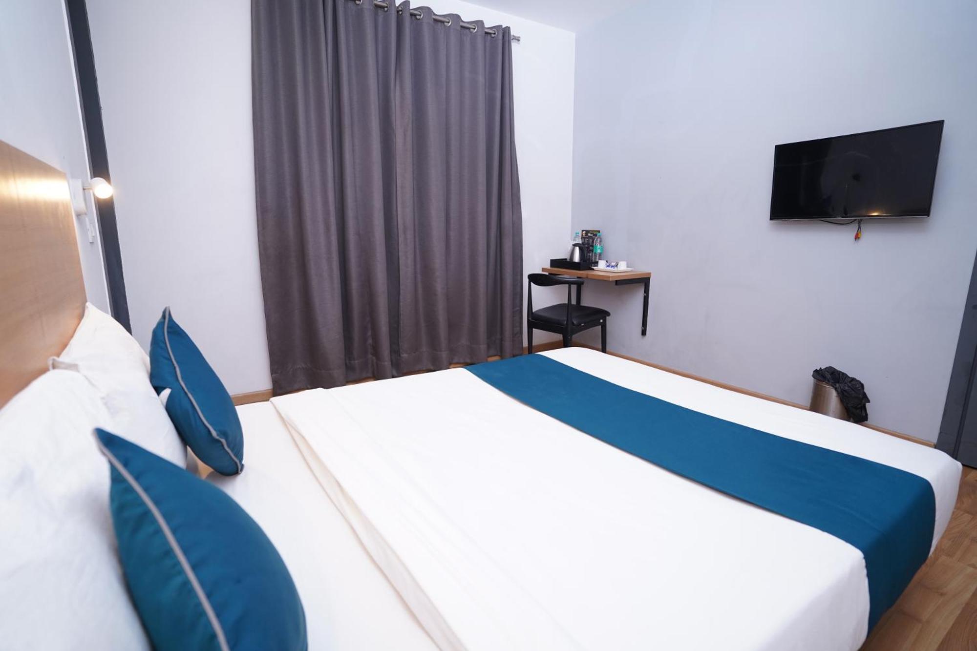 Mira Residency- Outer Ring Road, Paschim Vihar 3* Nova Deli
