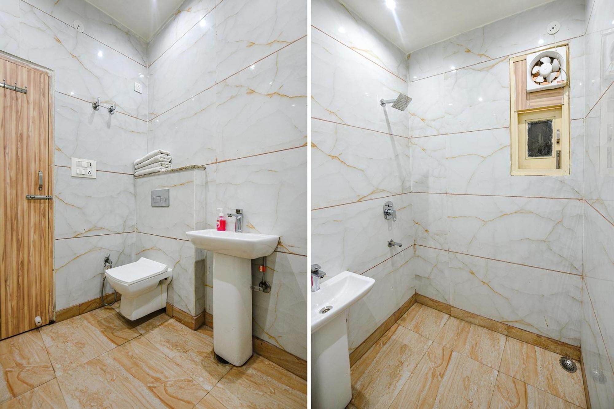 Fabexpress Divya Hotel 3*
