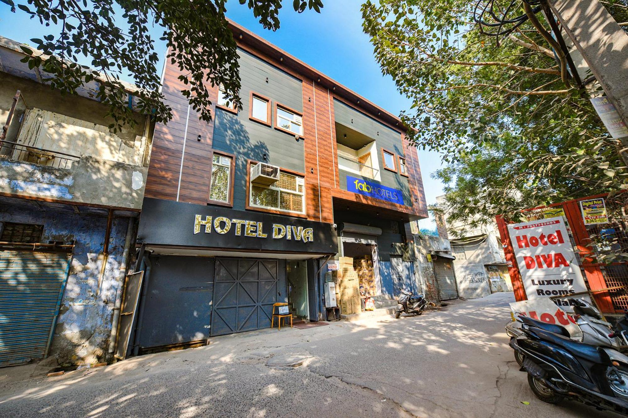 Fabexpress Divya 3* New Delhi
