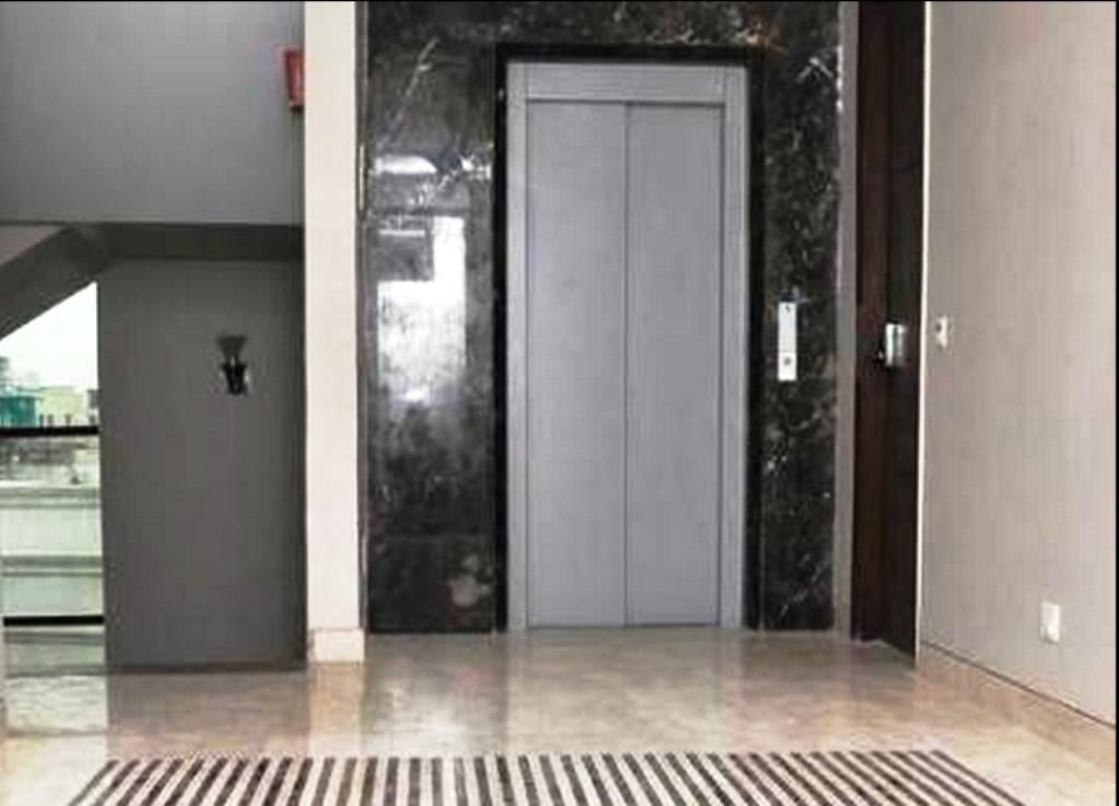 Fabexpress Lotus Palace Hotel 3*