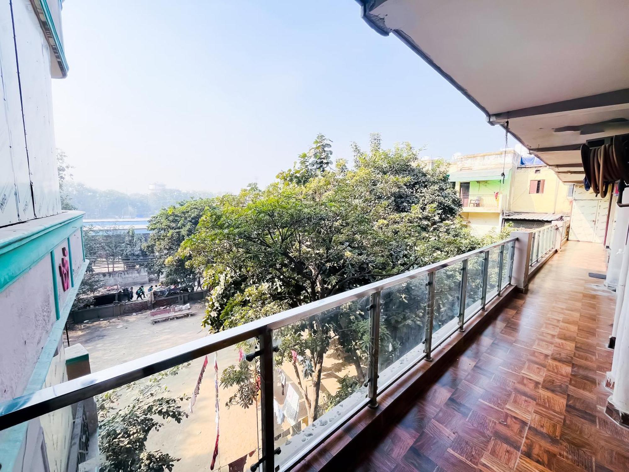 Roomshala 121 Classic -hazrat Nizamuddin Railway Station 3* New Delhi