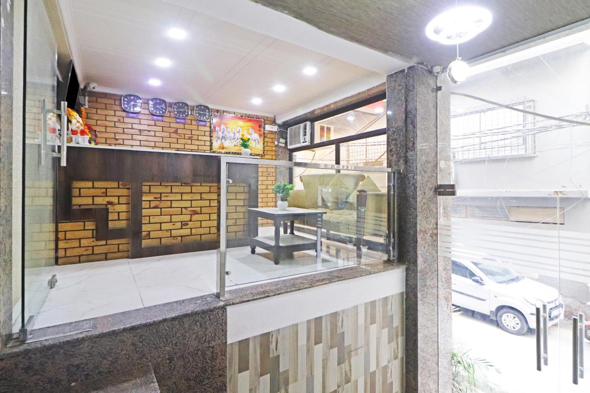 Clink Airport House -new Delhi Hotel Nova Deli