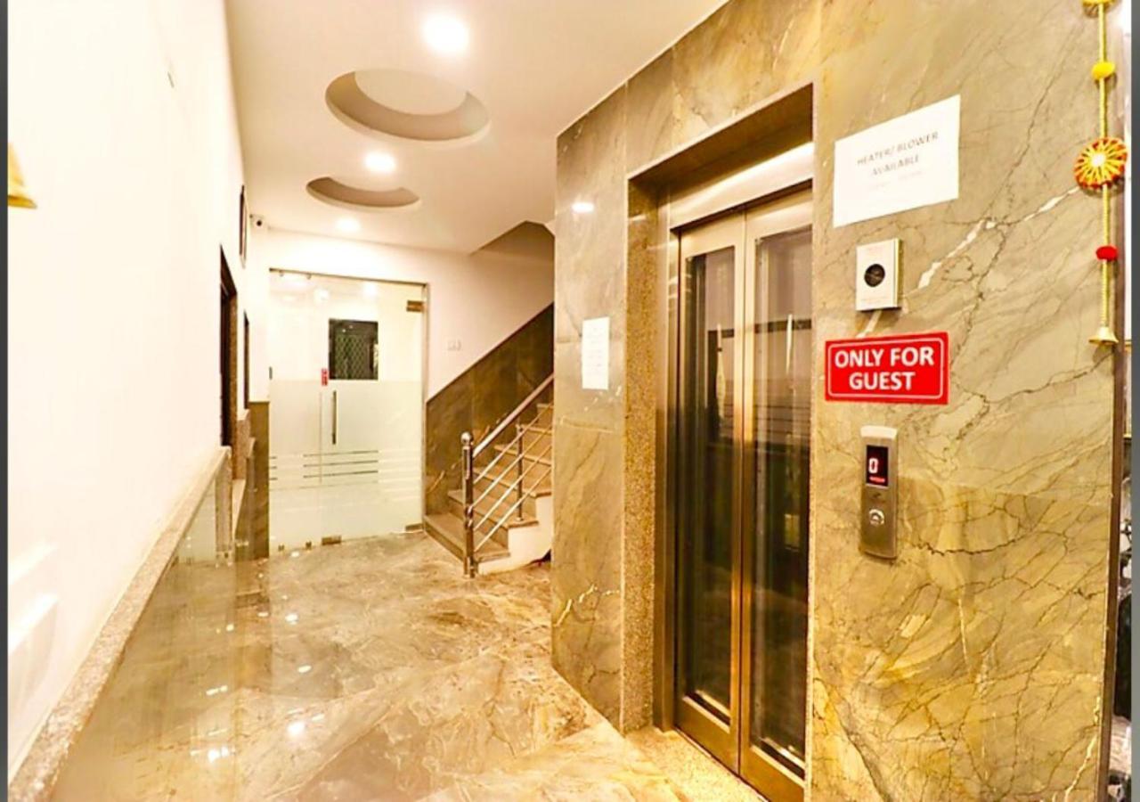 Galaxy Near Delhi International Airport 4* New Delhi