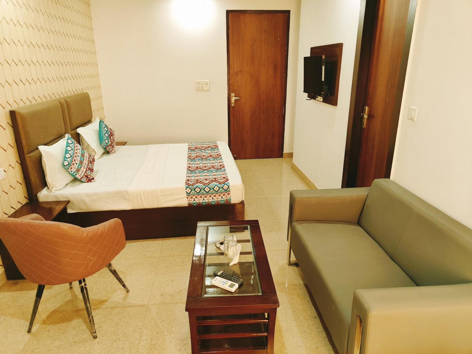 Hotel Airport Delhi
