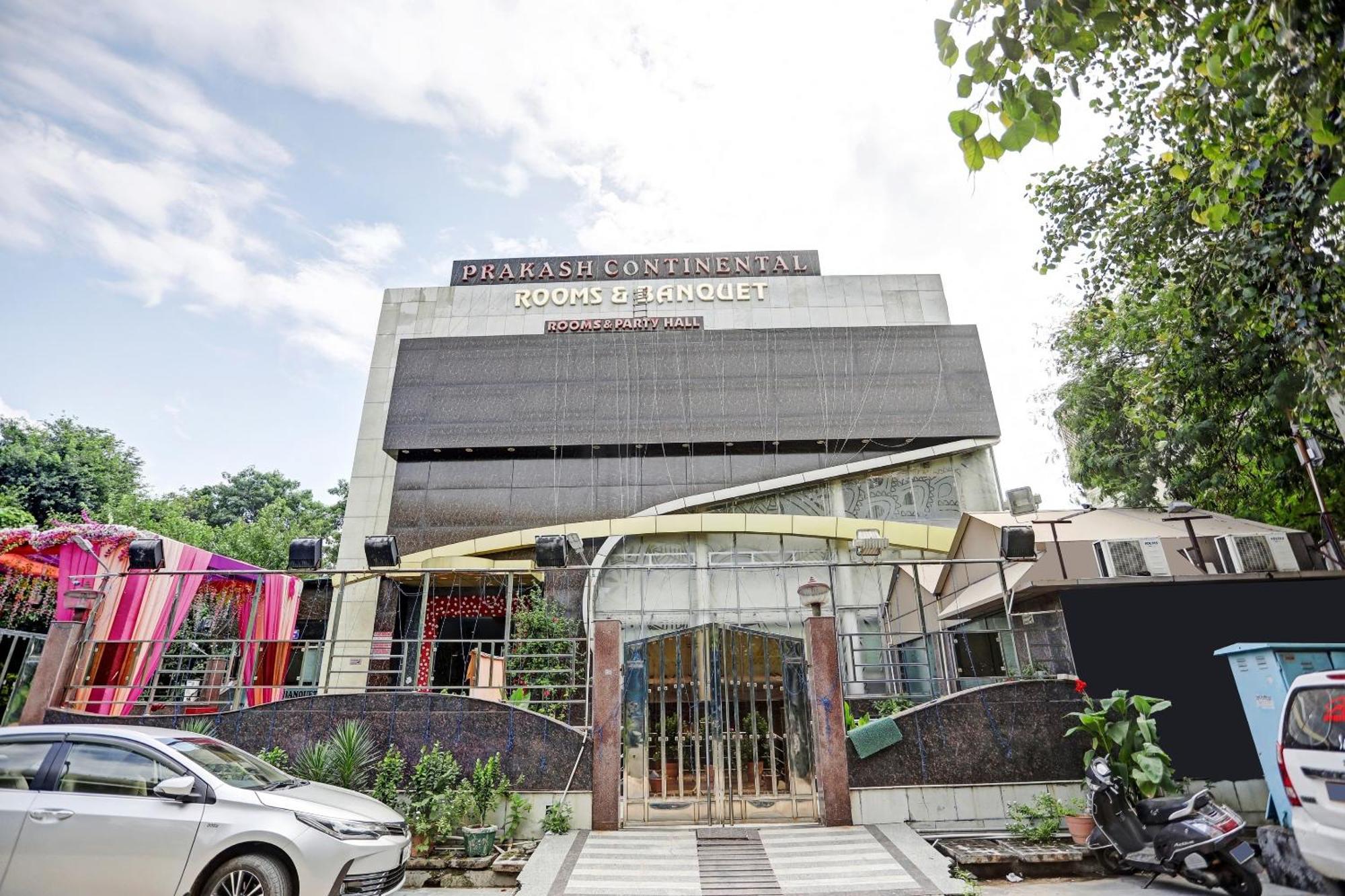 Hotel Townhouse Prakash Continental Near Netaji Subhash Place Metro Station