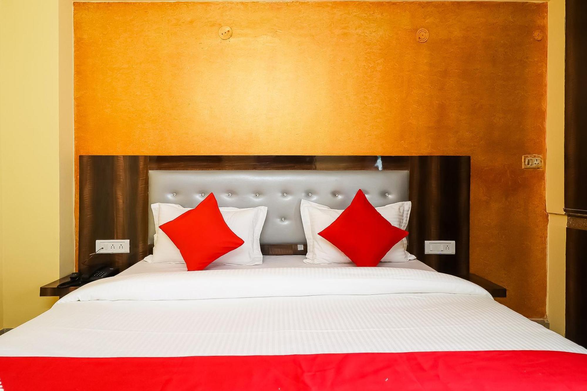 O Royal Orbit Near Delhi Airport Hotel 3*