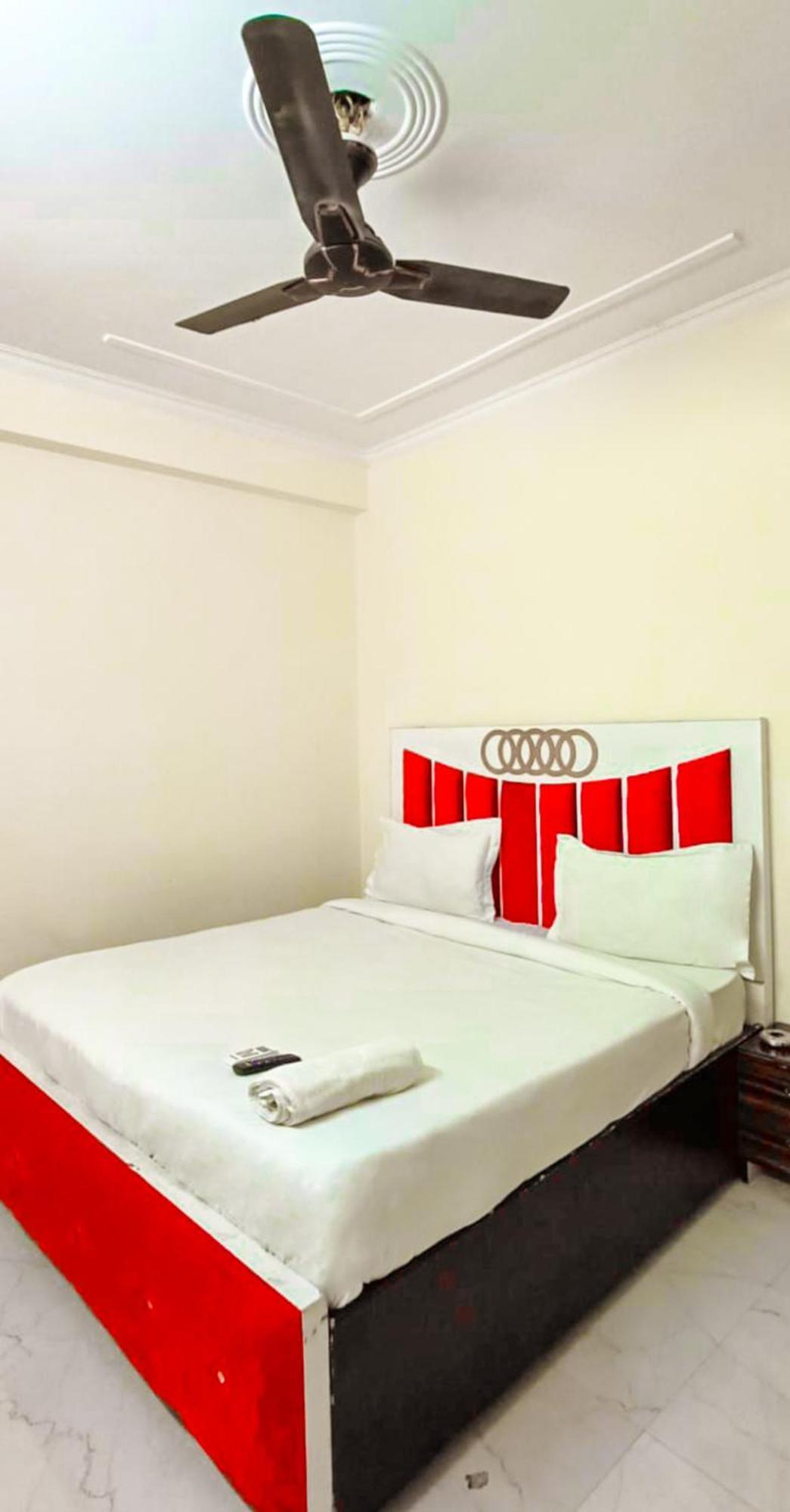Dream Sky - Near Utam Nagar 3* New Delhi