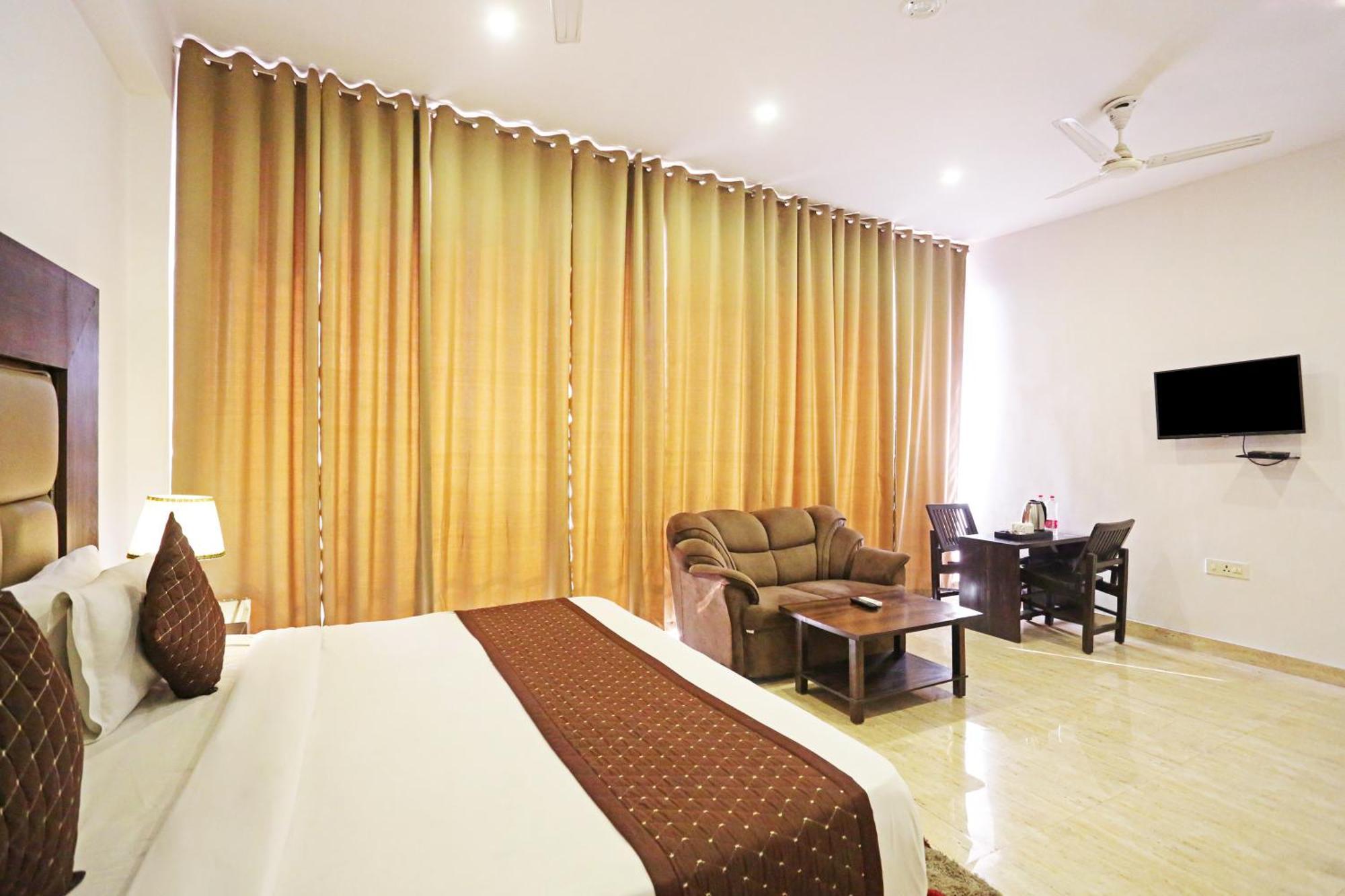 Hotel De Kiara Near Delhi Airport Nova Deli