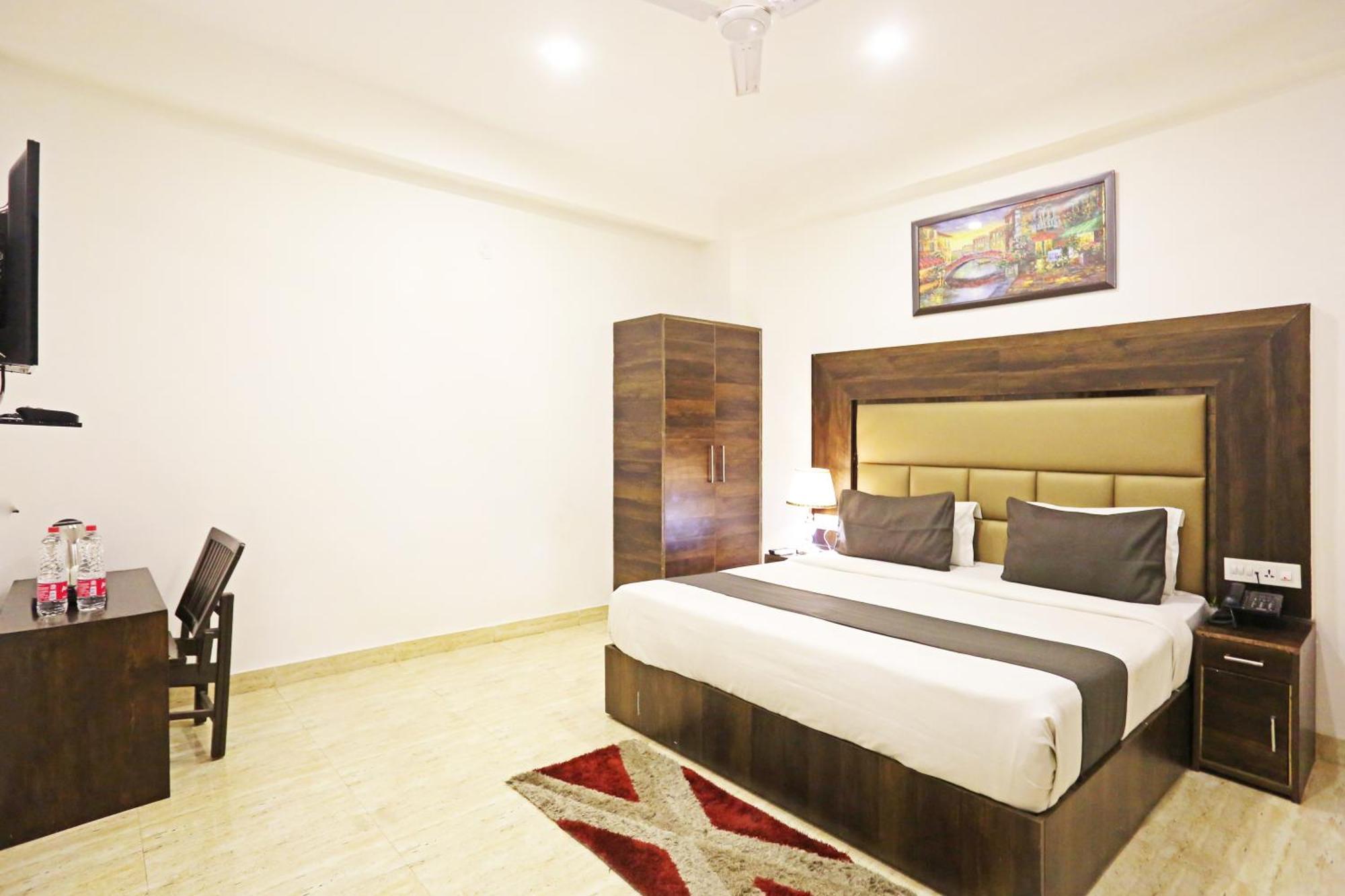 Hotel De Kiara Near Delhi Airport Nova Deli