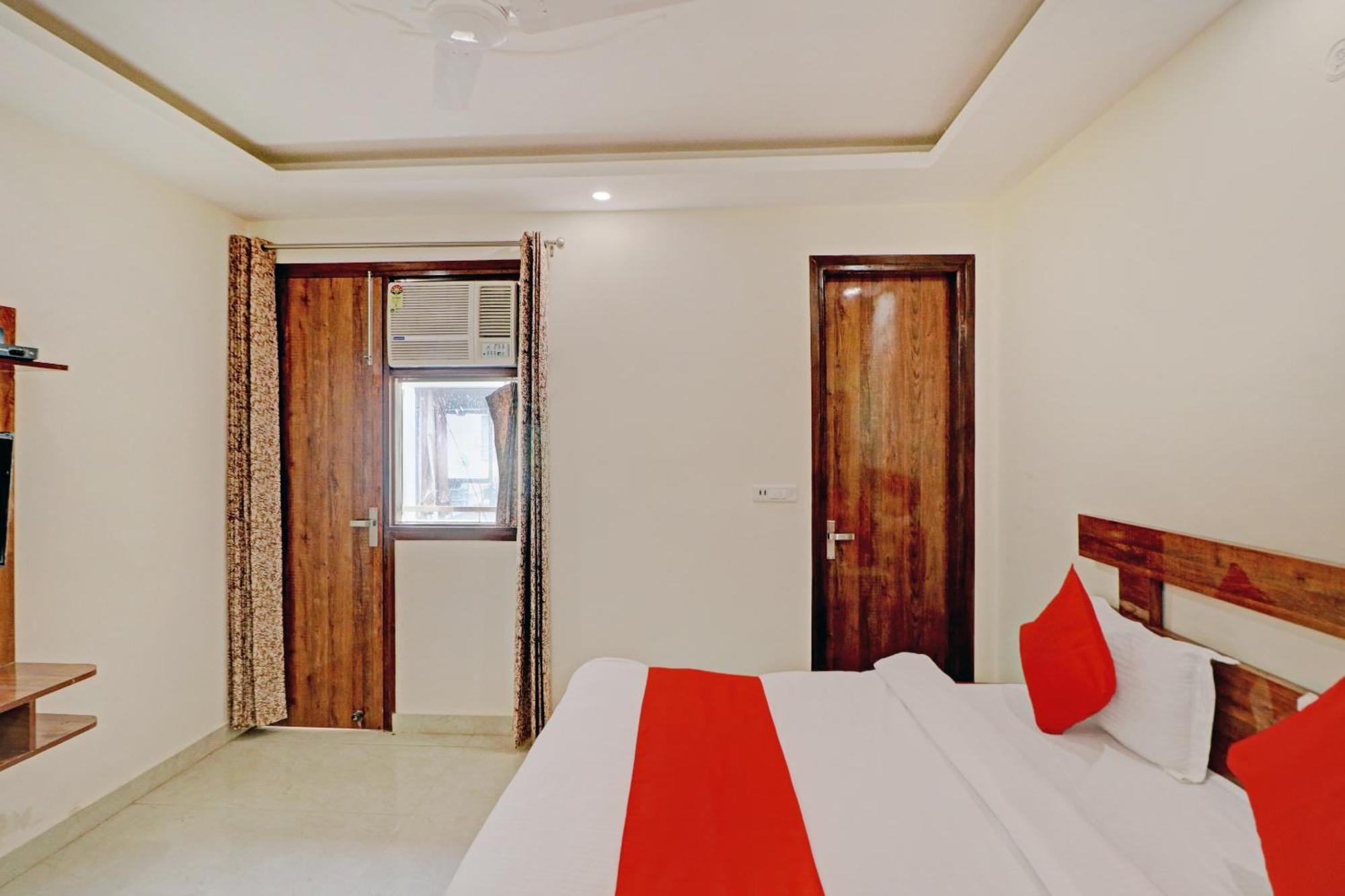 Hotel Oyo Flagship 80946 Galaxy Palace
