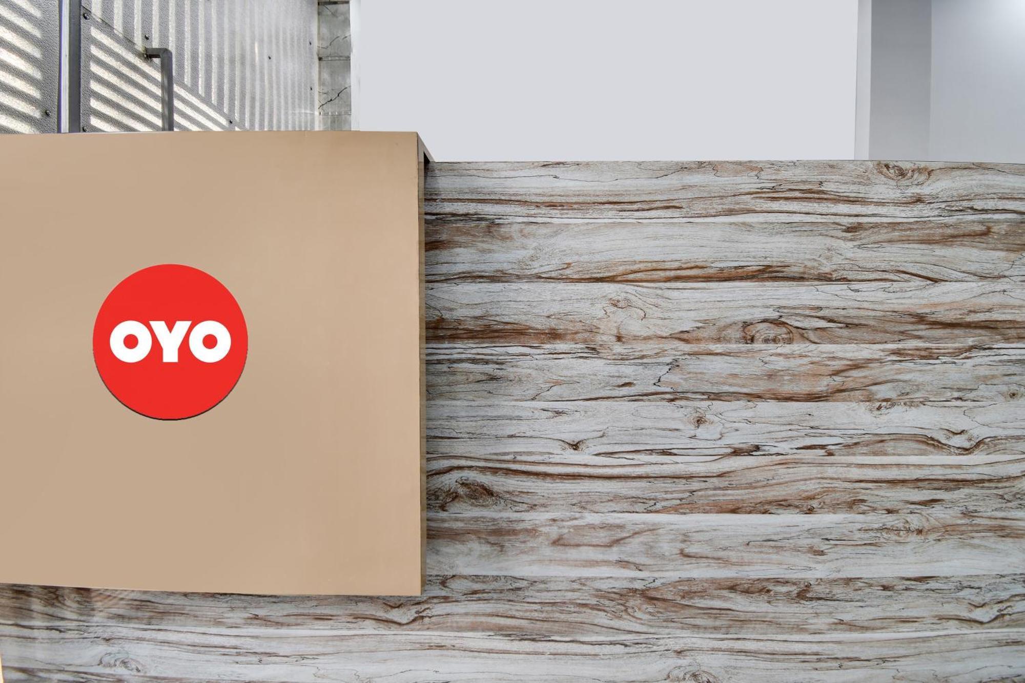 Oyo Flagship The Flaurish Hotel New Delhi