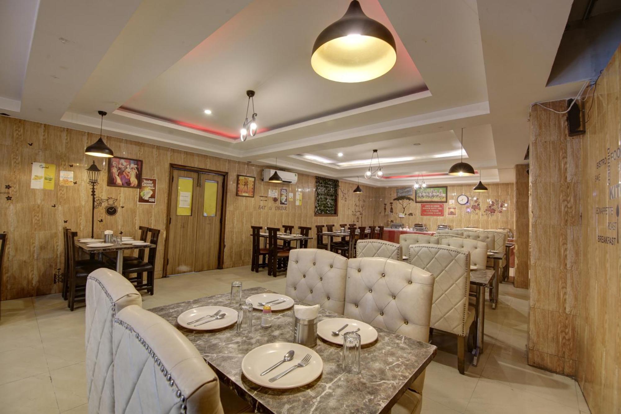 Hotel Venus Plaza 4*