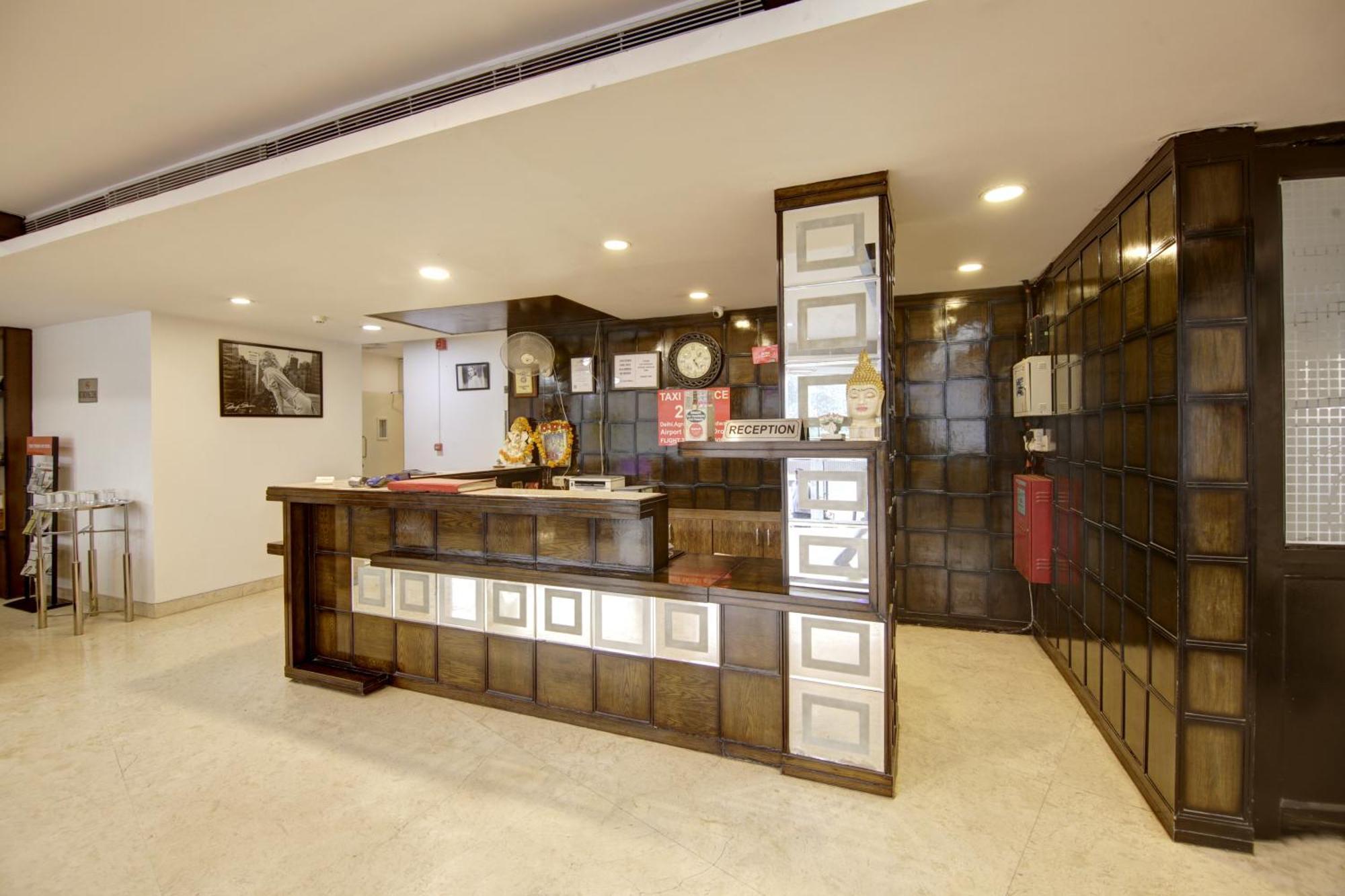 Venus Plaza 4* New Delhi