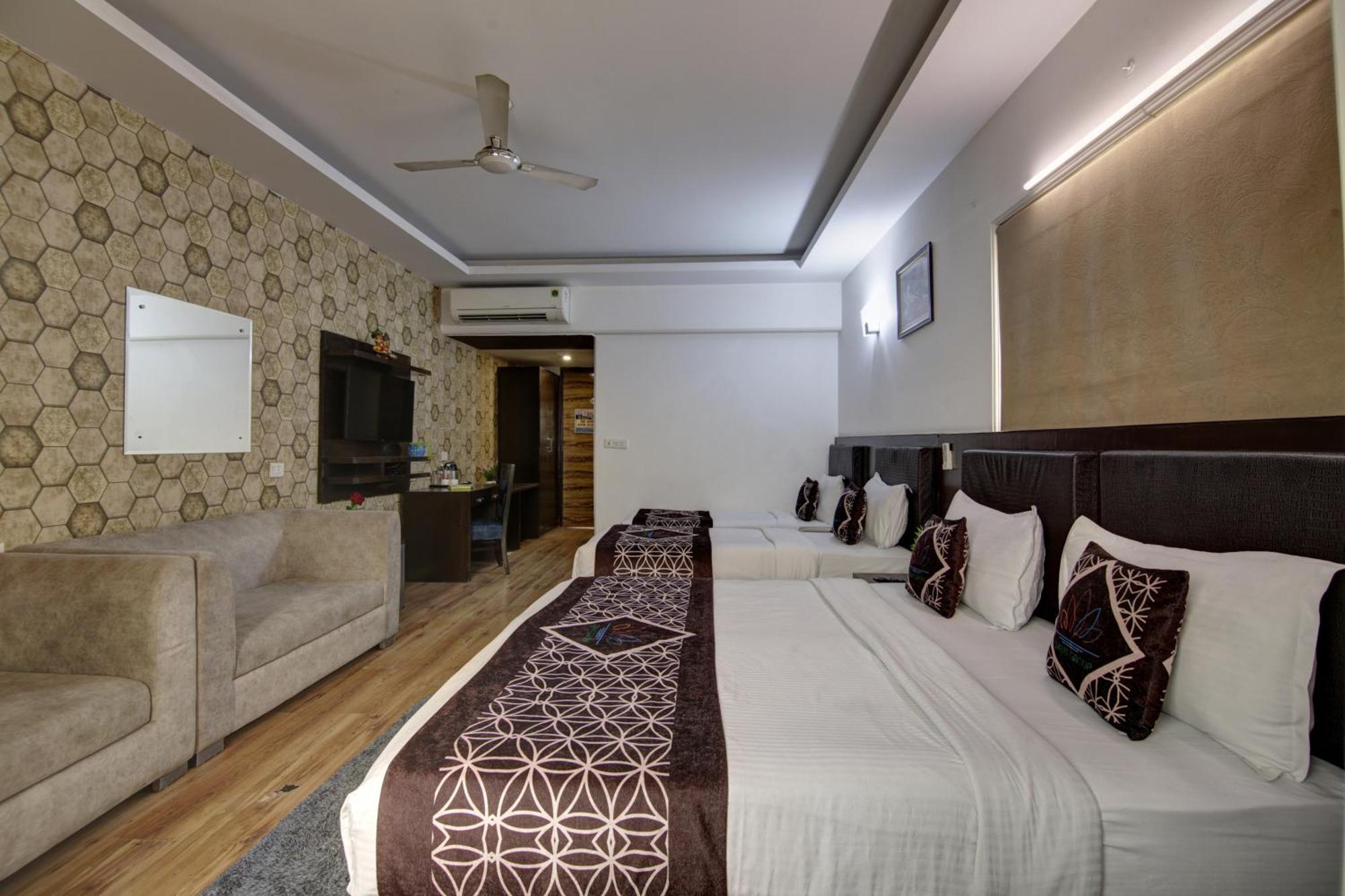 Hotel Venus Plaza