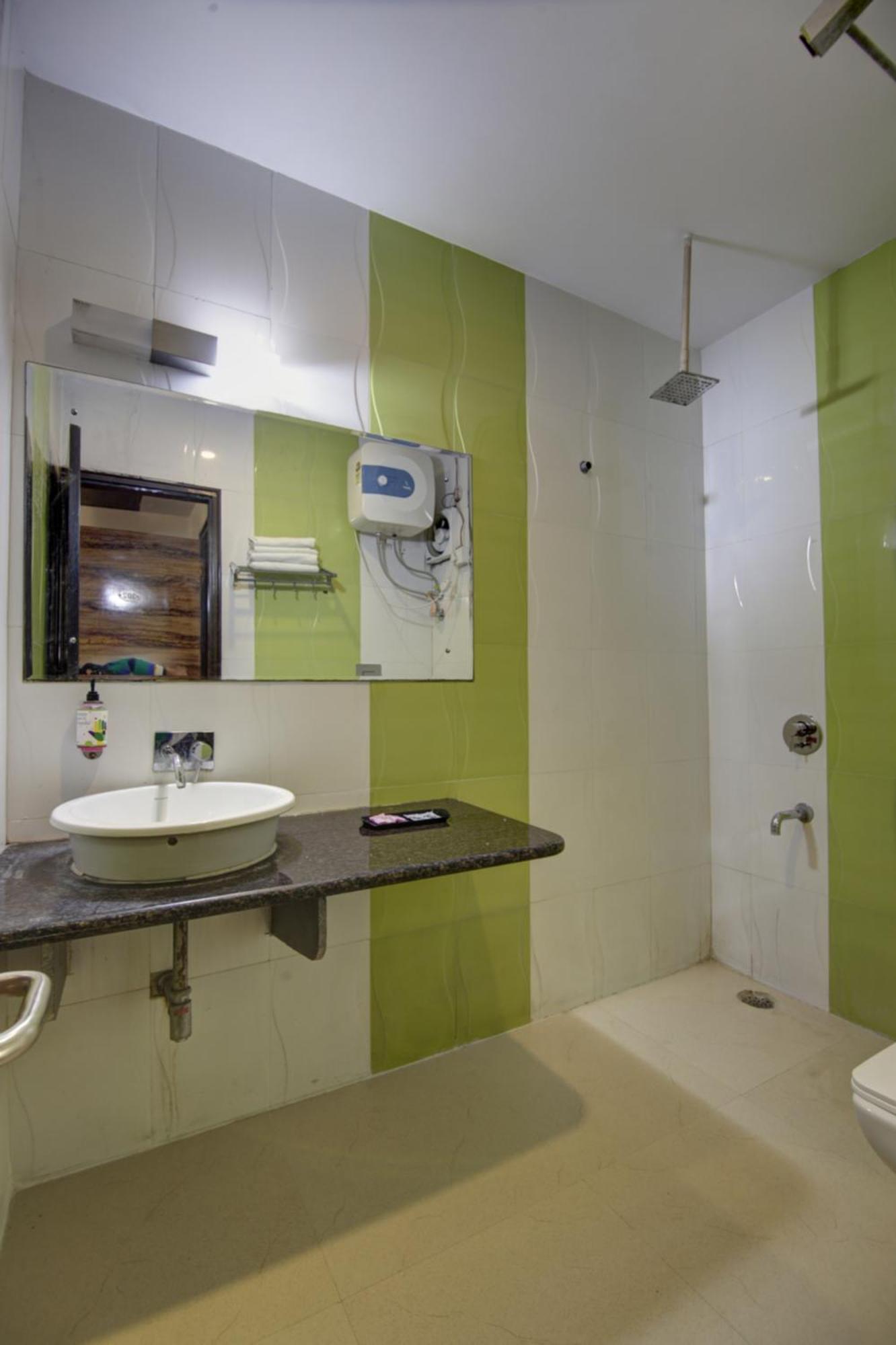 Hotel Venus Plaza New Delhi