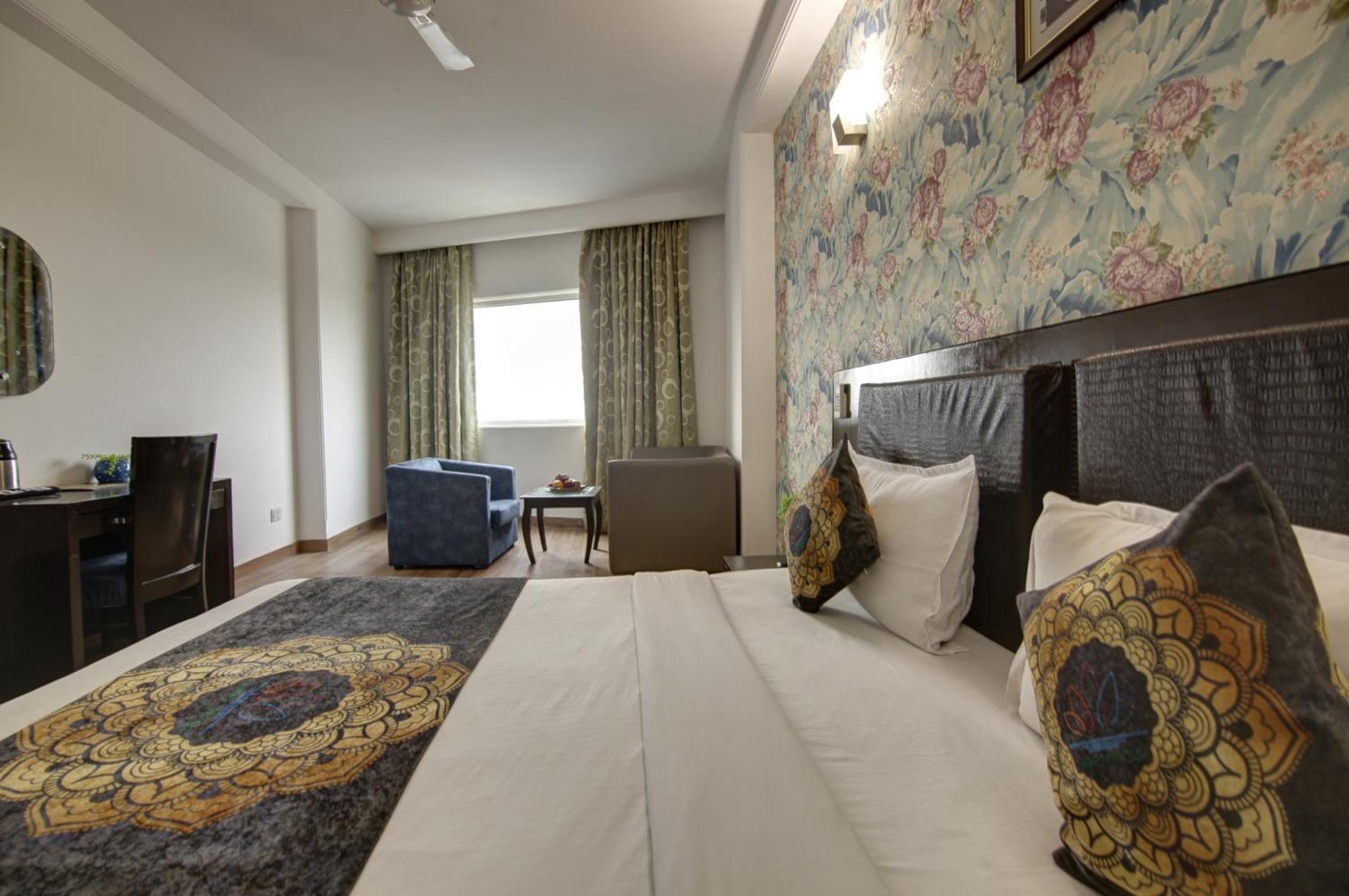 Hotel Venus Plaza