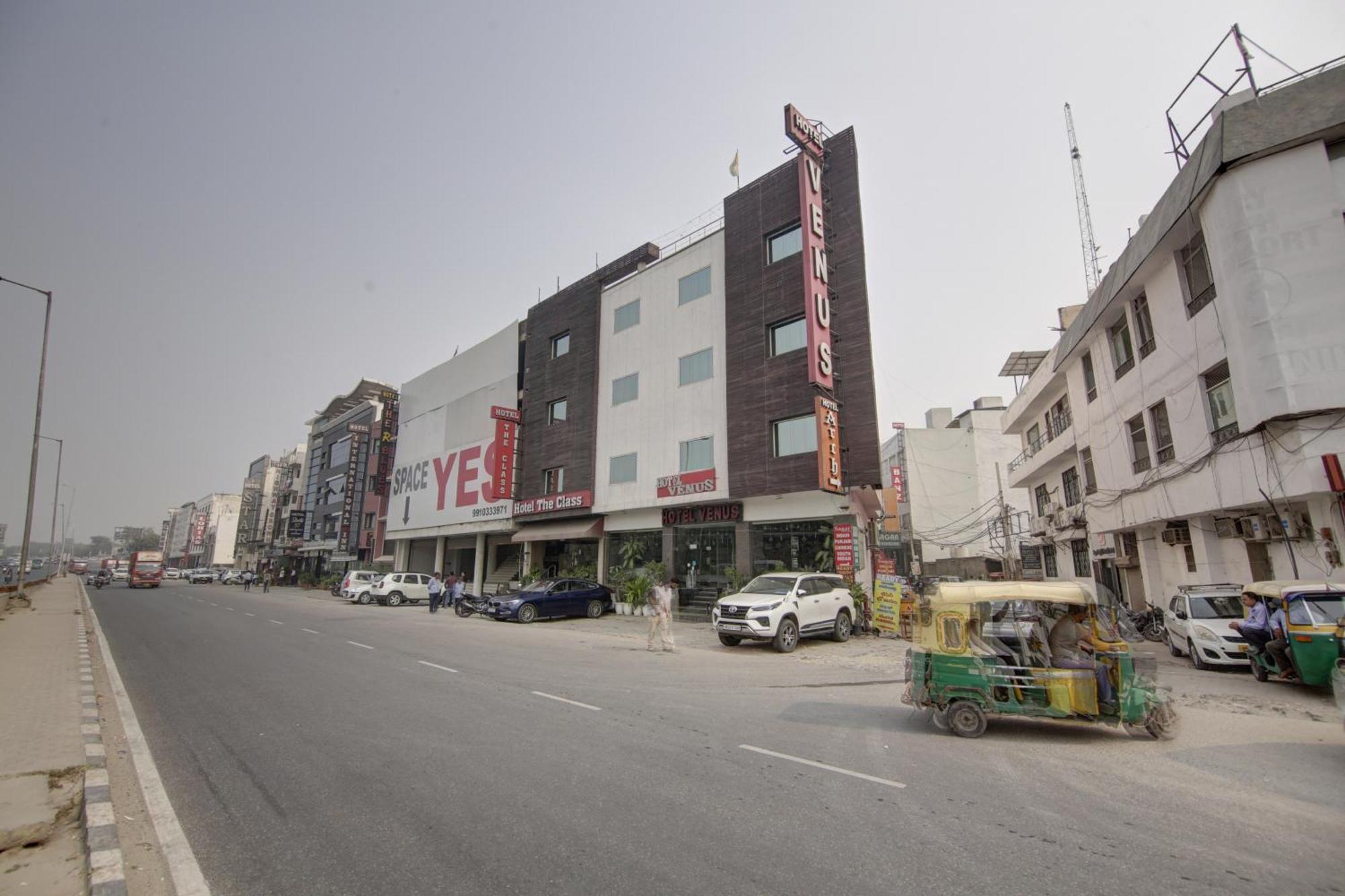 Hotel Venus Plaza