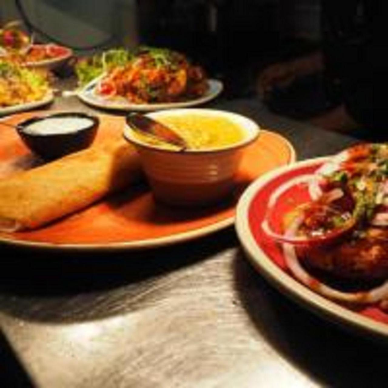 Hotel Capitol Hills - Greater Kailash Delhi Nova Deli