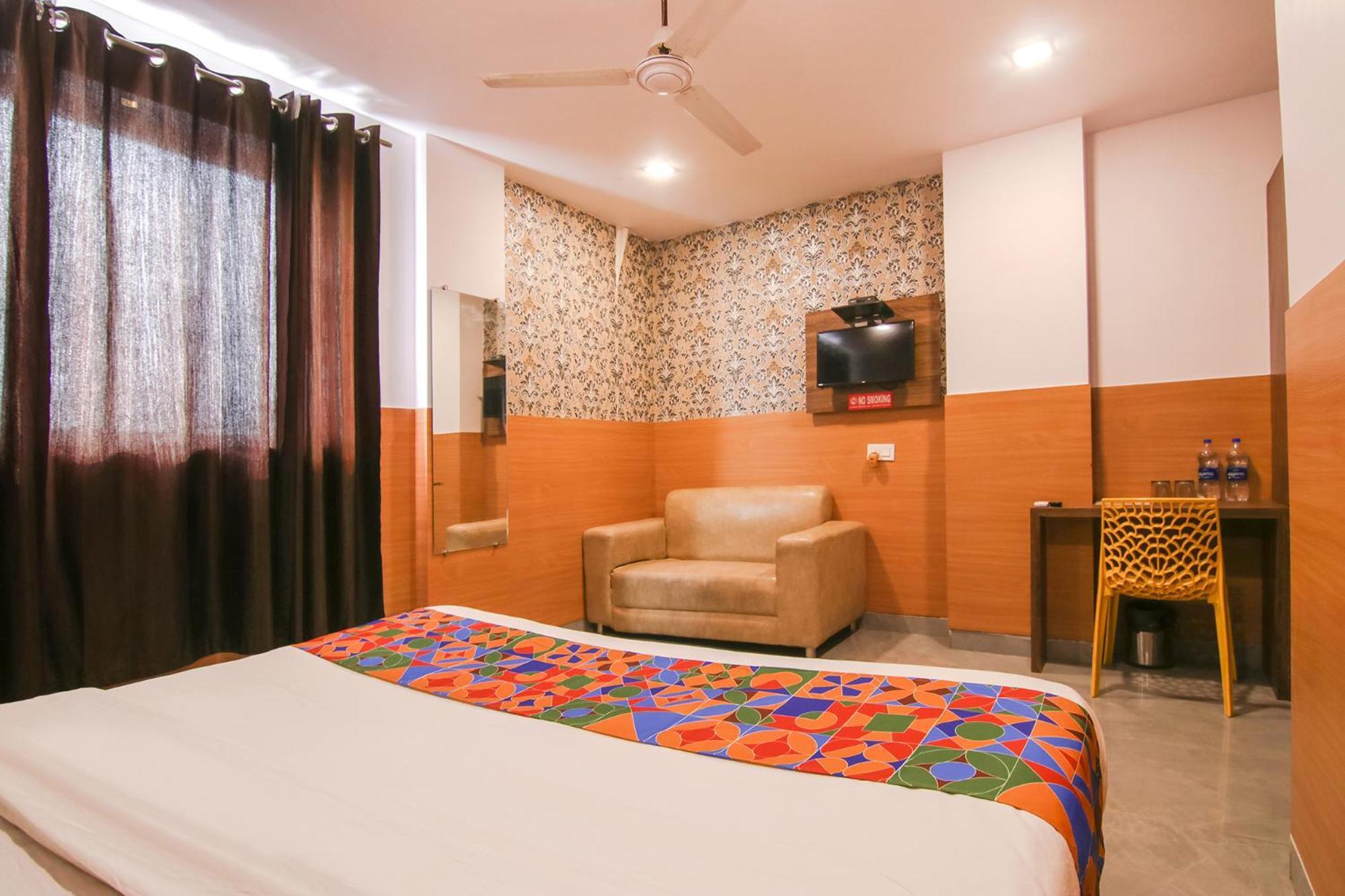 Fabhotel Ssensse Nova Deli