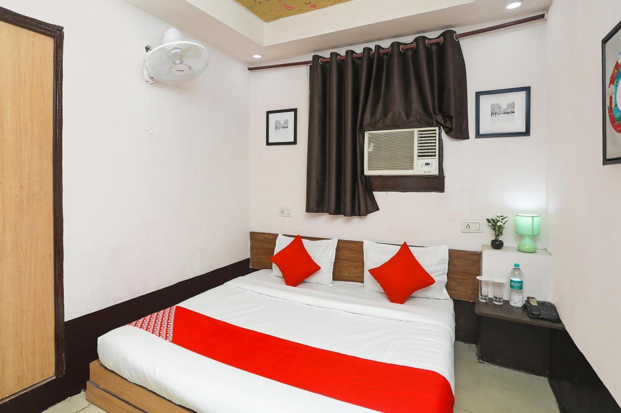 Hotel O Ocean Blue Residency Near Vs Mall New Delhi