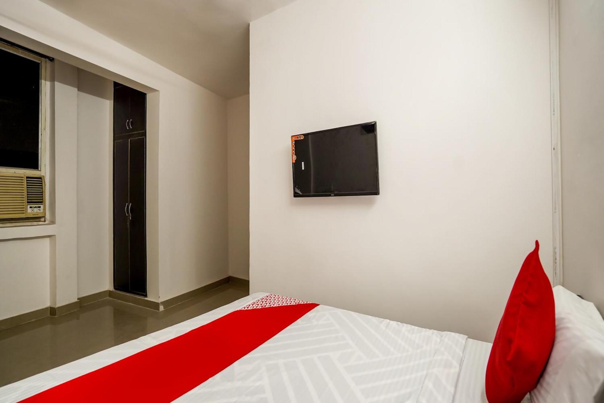 Oyo Flagship 75287 Pubg Residency Hotel New Delhi
