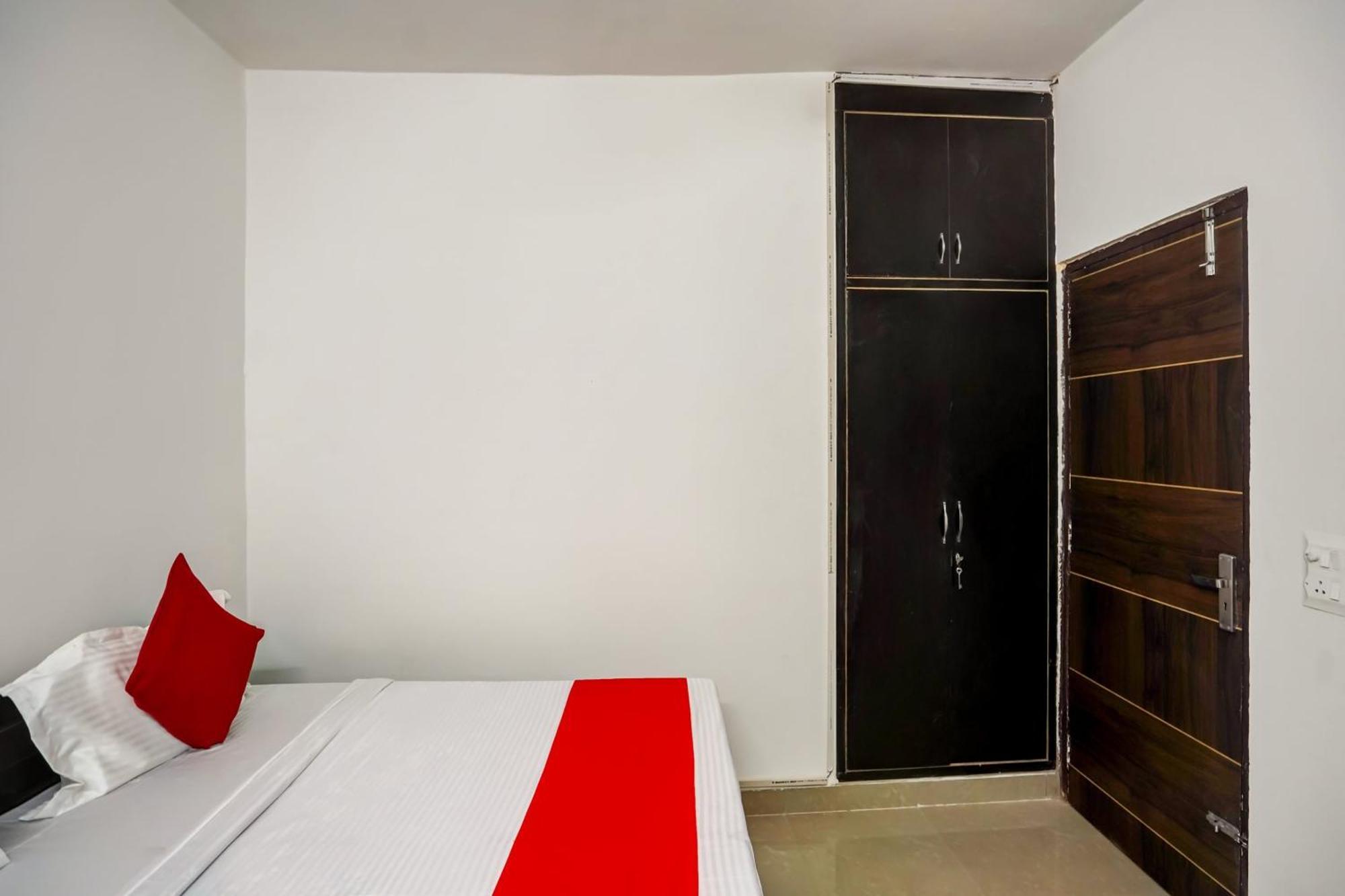 Oyo Flagship 75287 Pubg Residency Hotel