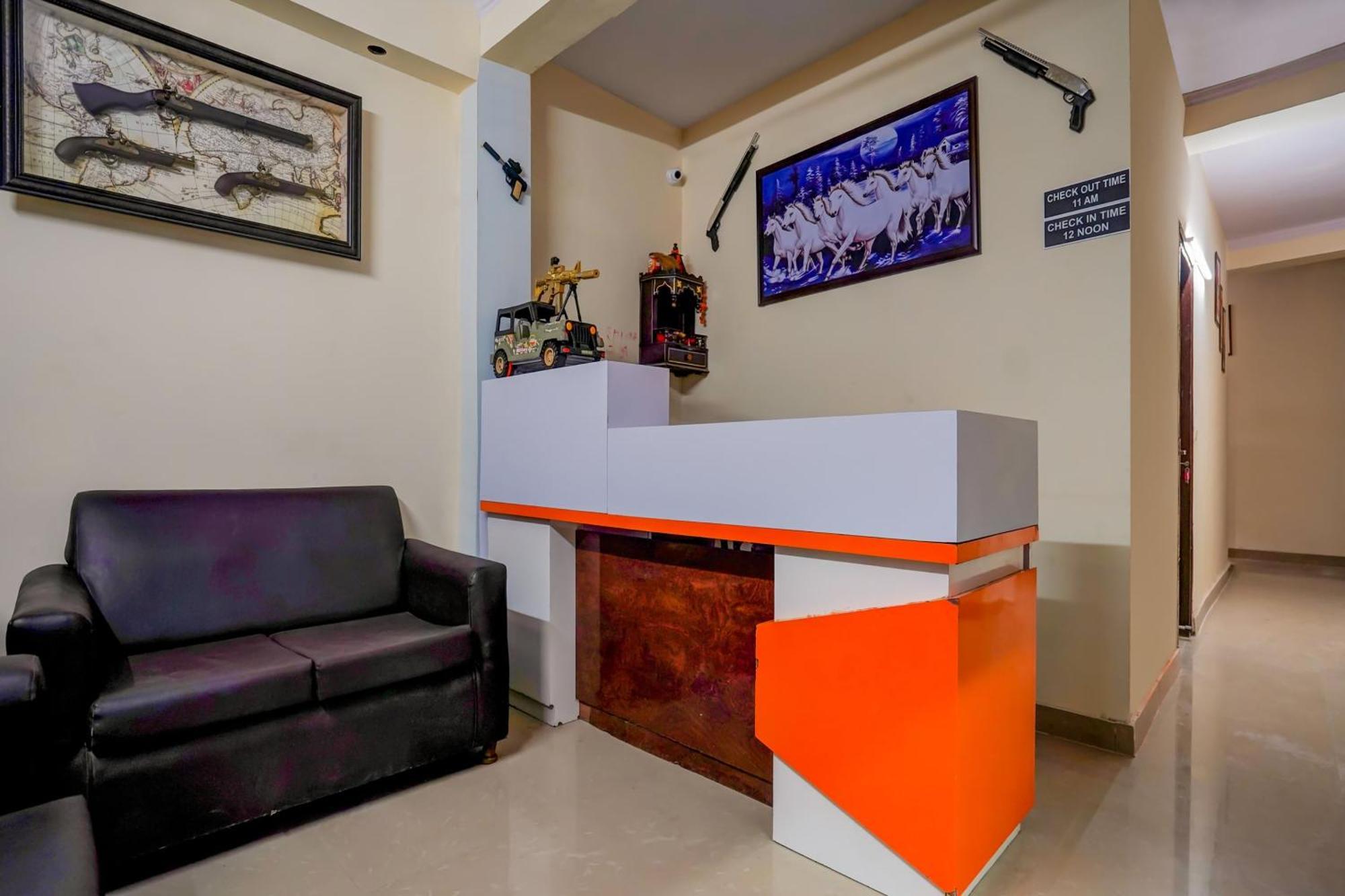 Oyo Flagship 75287 Pubg Residency 3*