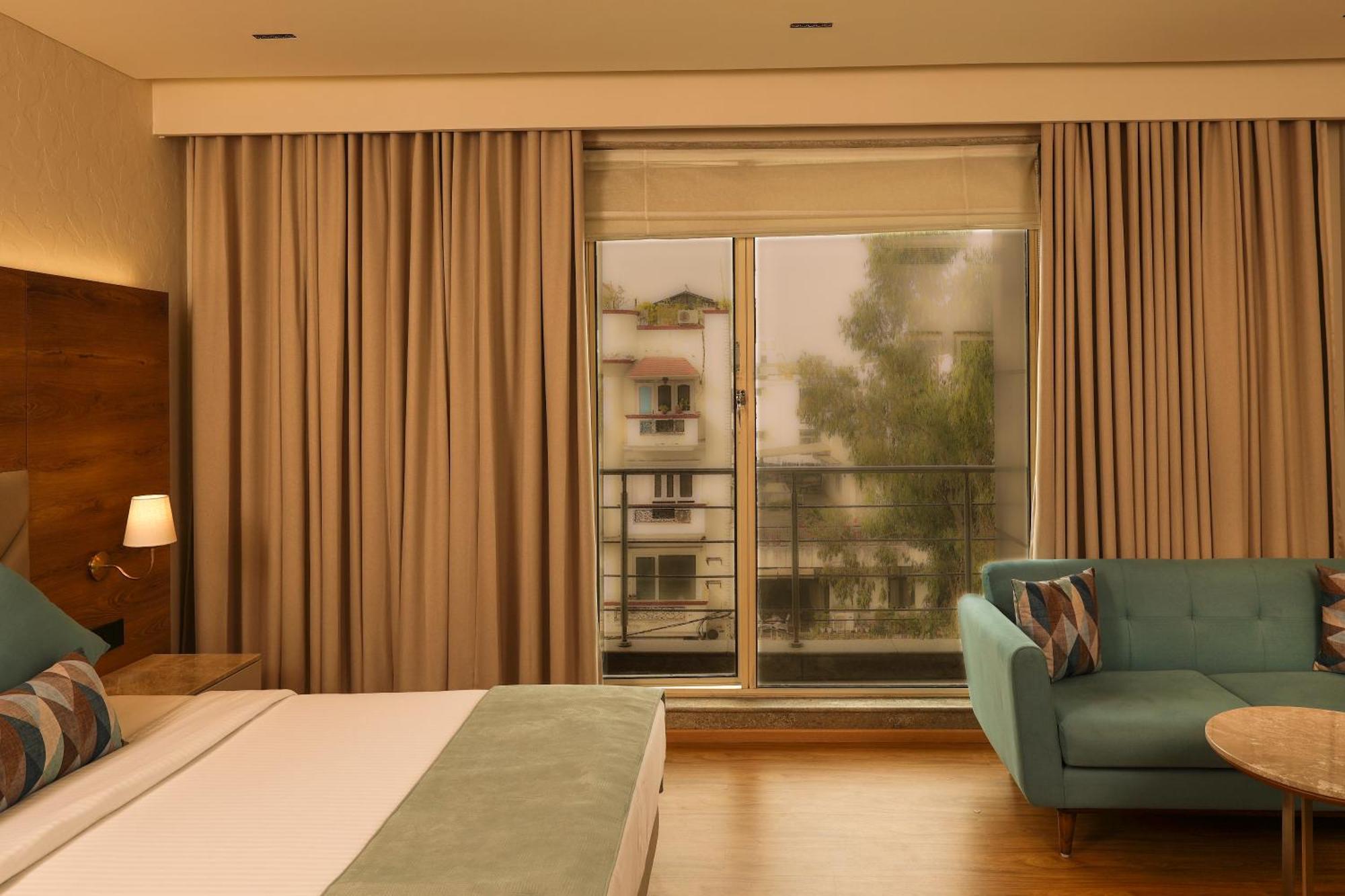 Indus Biznotel 4* Nova Deli