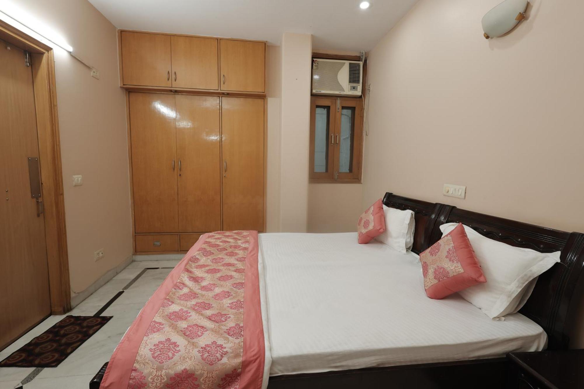 Ss Residency New Delhi