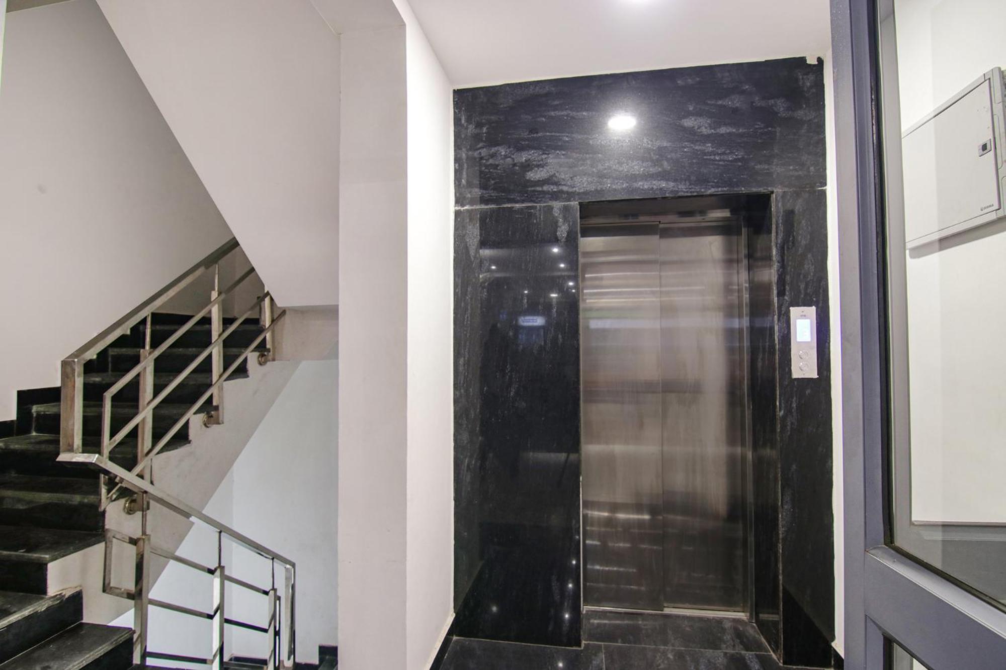 Fabhotel Moro Rohini Sector 4 Delhi (National Capital Territory of India)