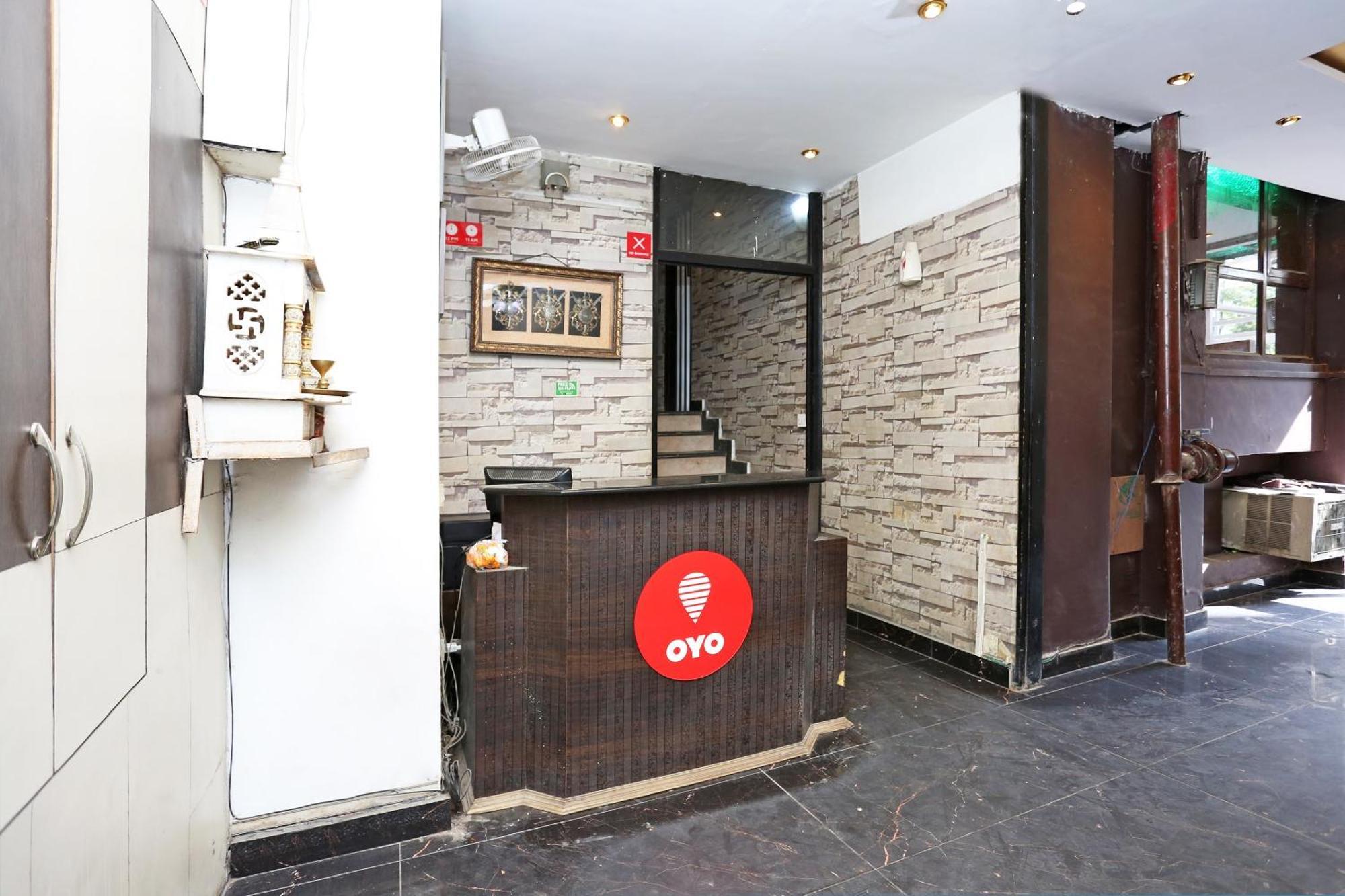 Oyo Flagship F Five New Delhi