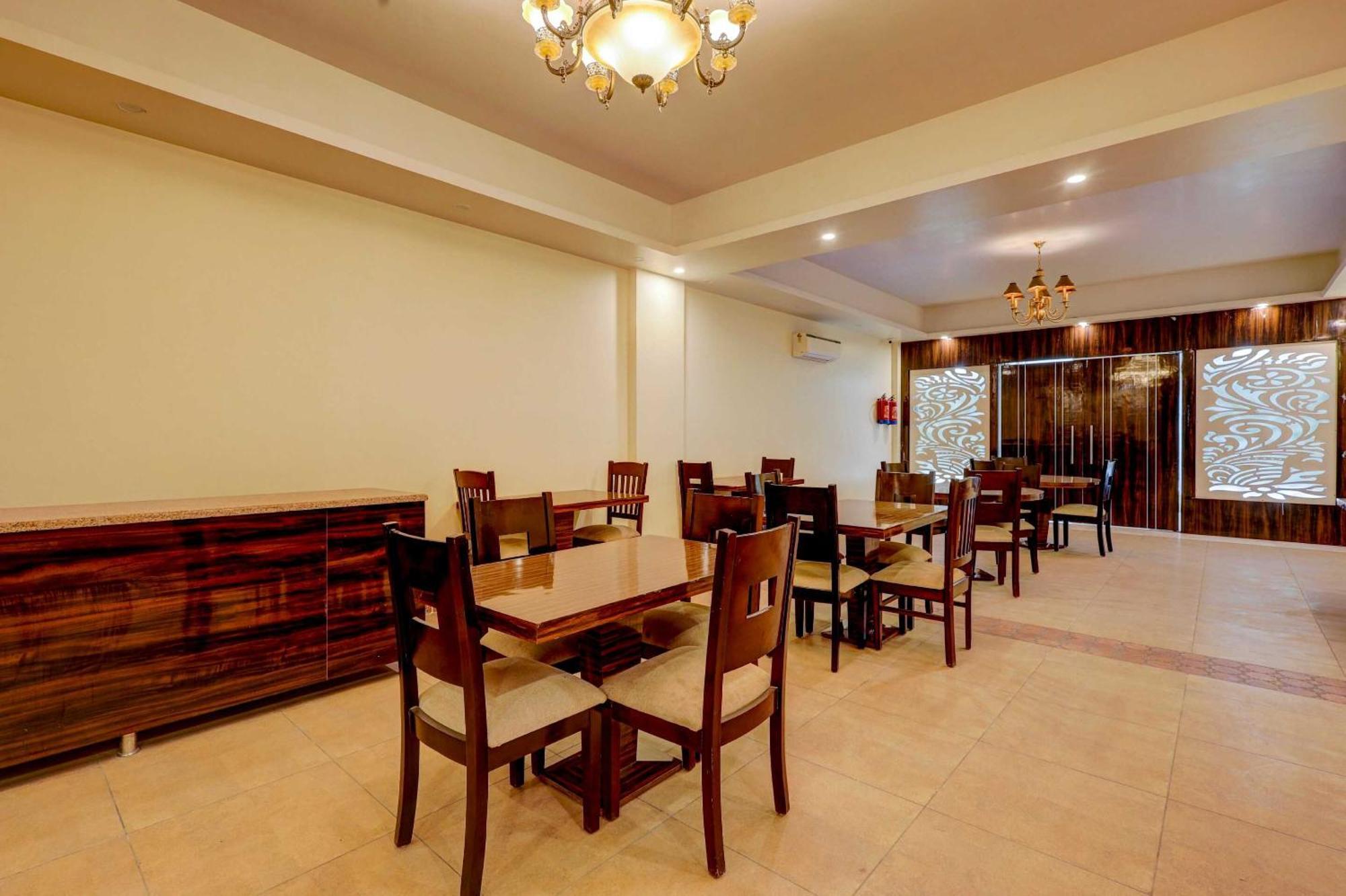 Hotel Townhouse Golden King 3*