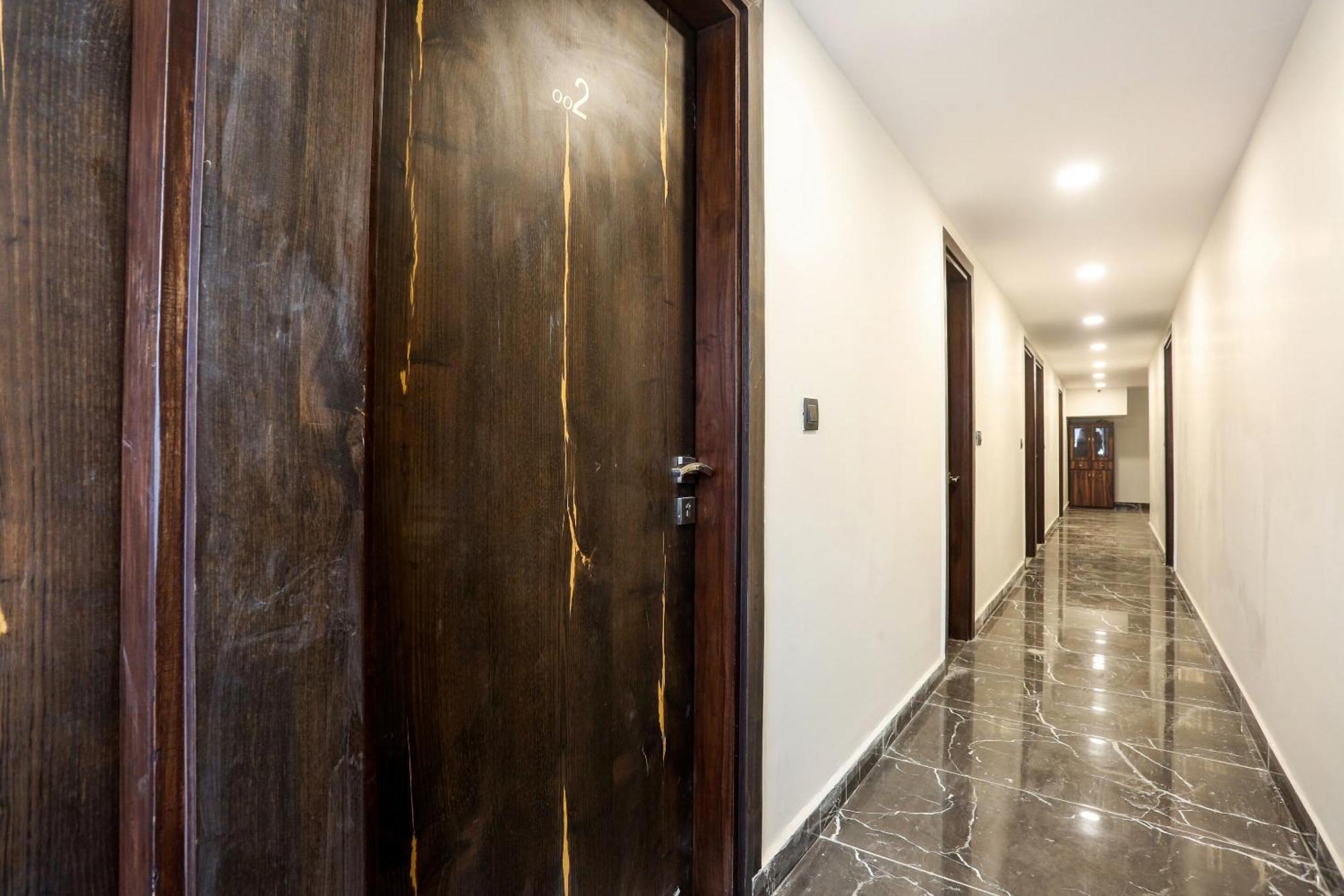 Hotel O Star New Delhi
