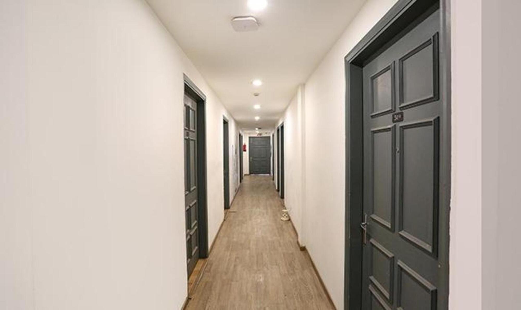 Fabhotel Urban Residency Model Town 3* Nova Deli