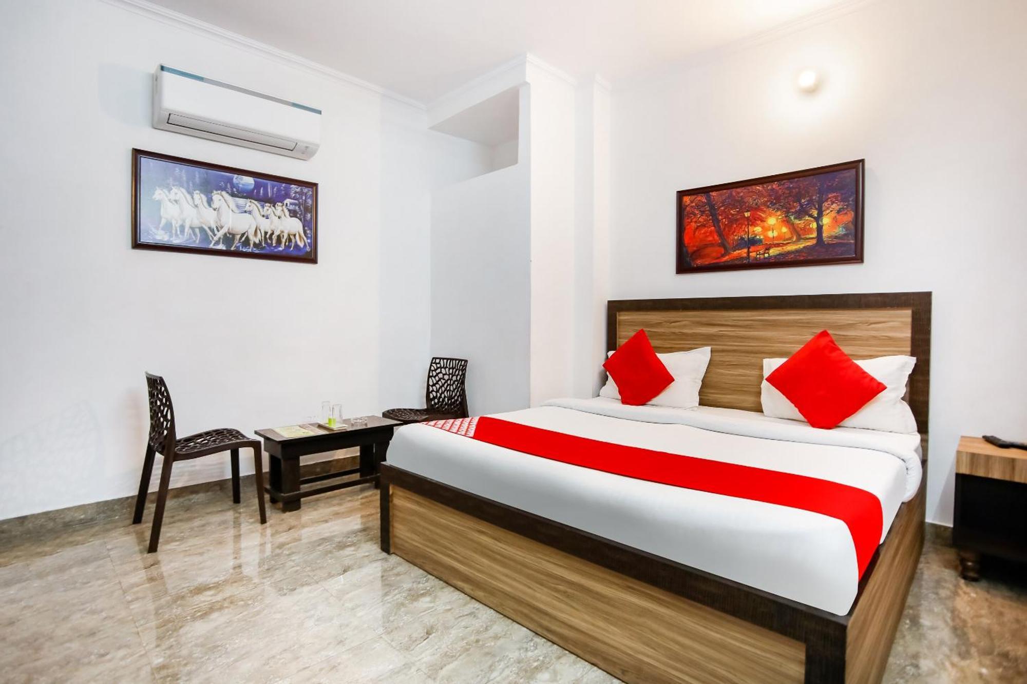 Hotel O Surya