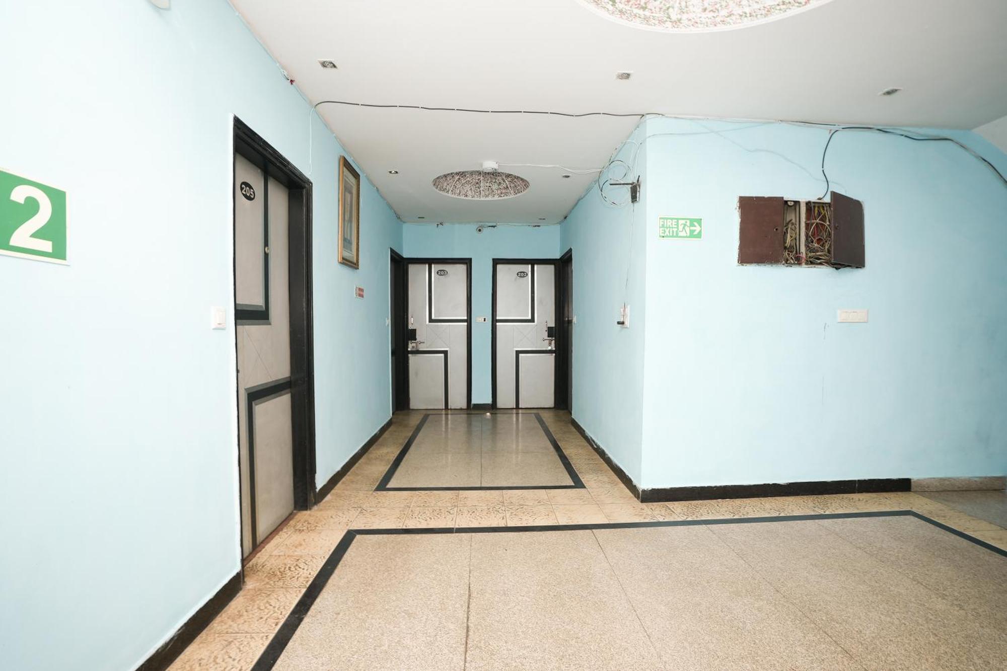 3b Houses Hotel 3*