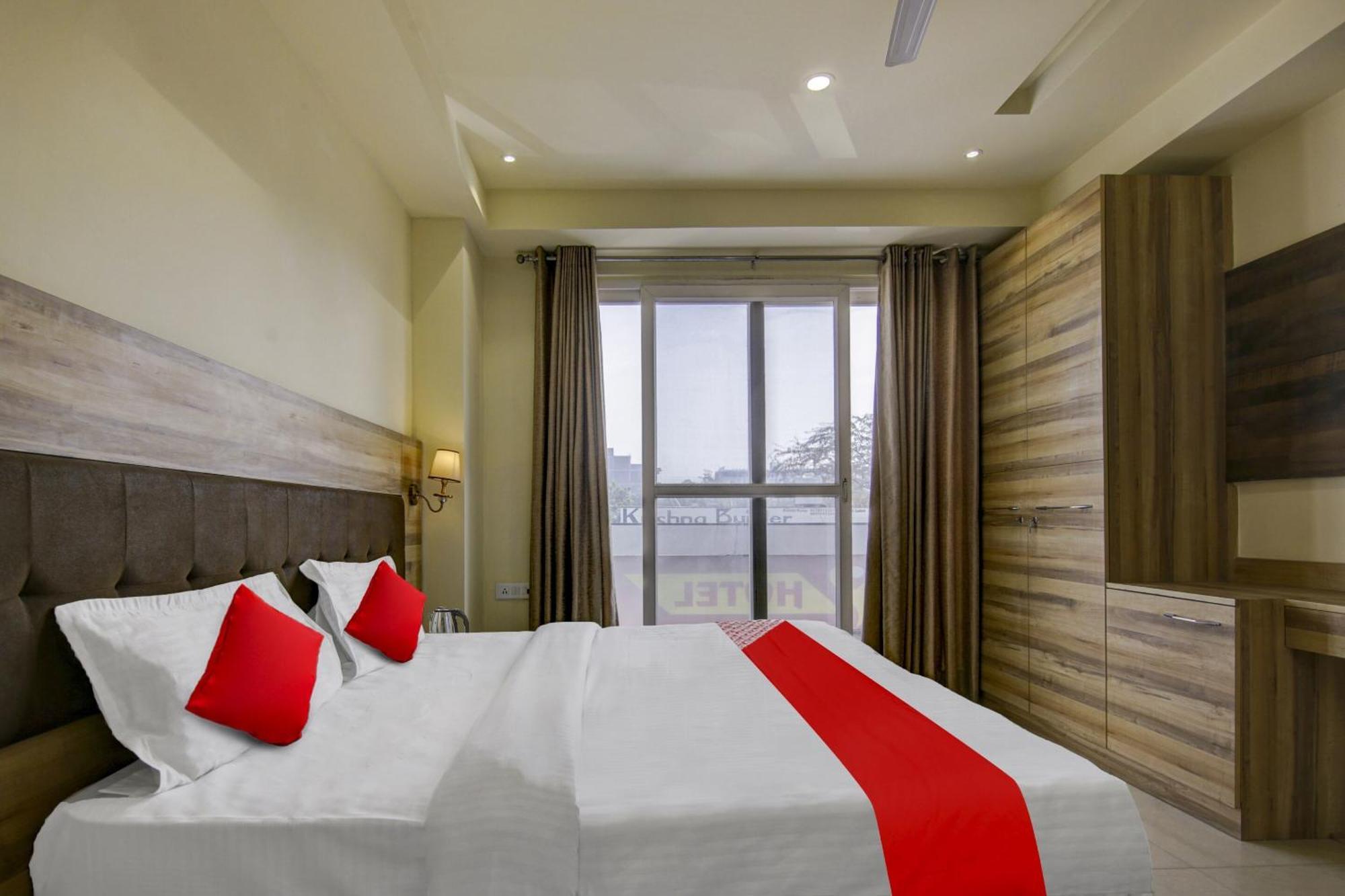 Hotel Collection O My Near Dwarka Sector 21 Metro Station New Delhi