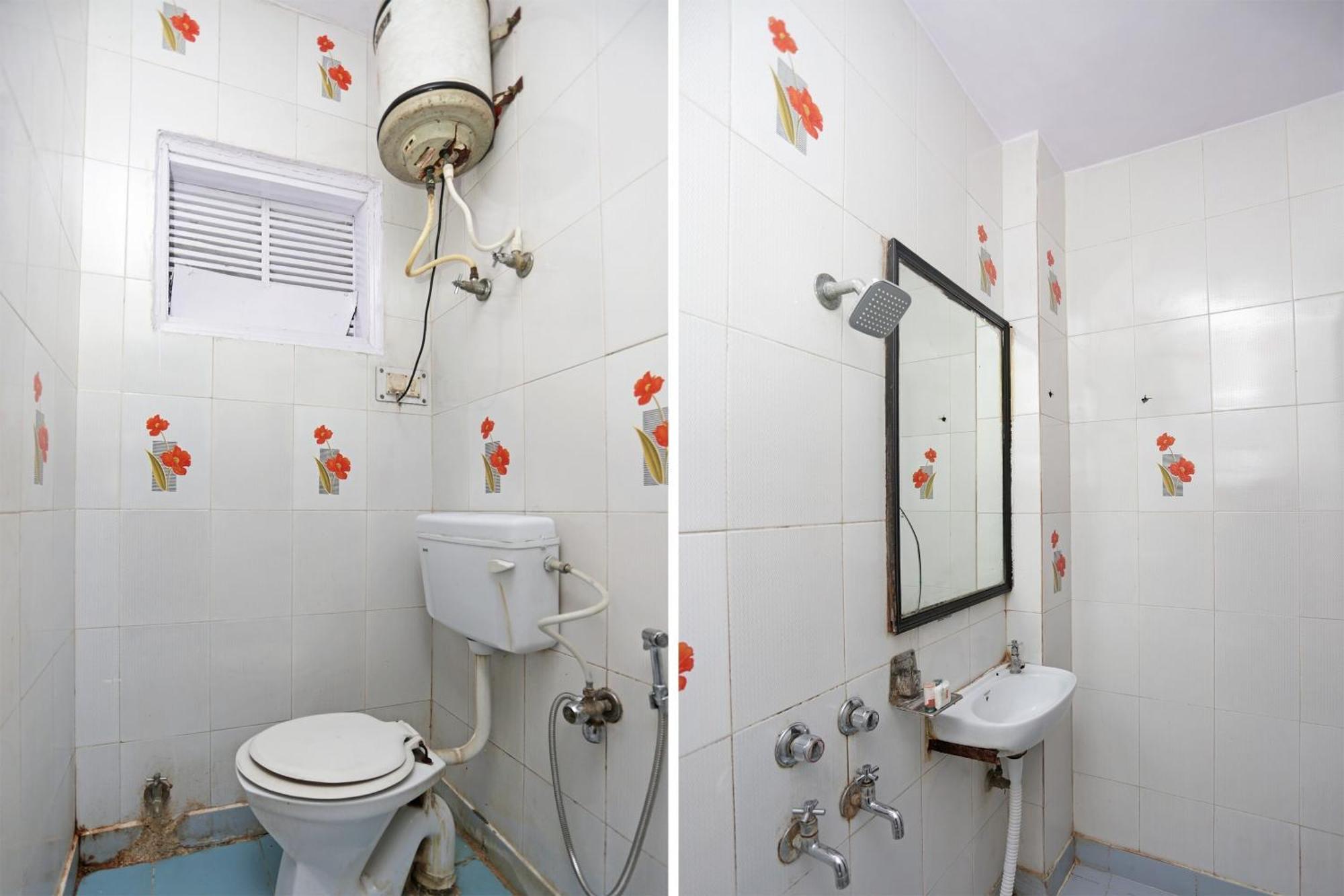 Hotel Flagship Hotel International Neelam Suites Near Jama Masjid 2*